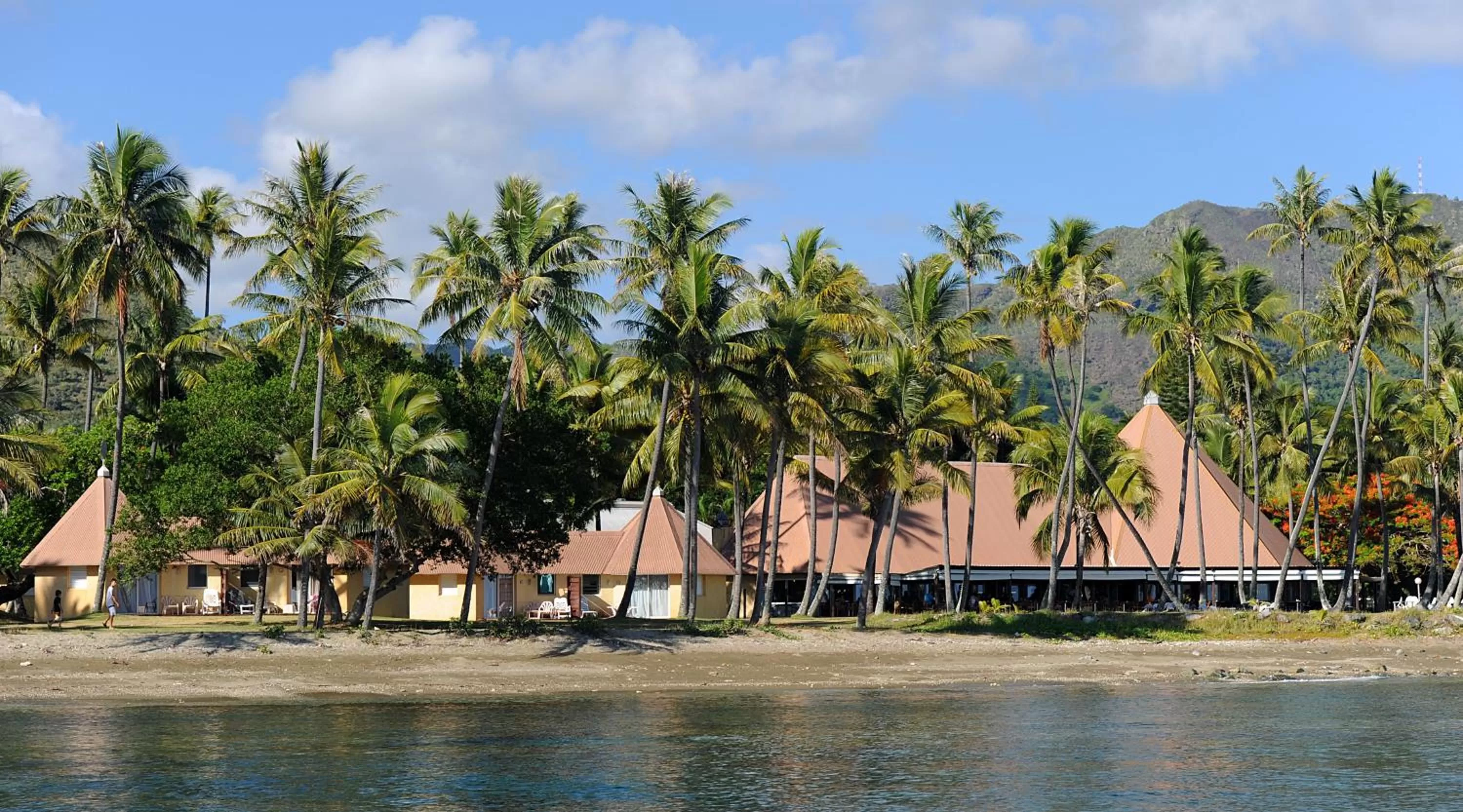 Facade/entrance in Hotel Koulnoue Village