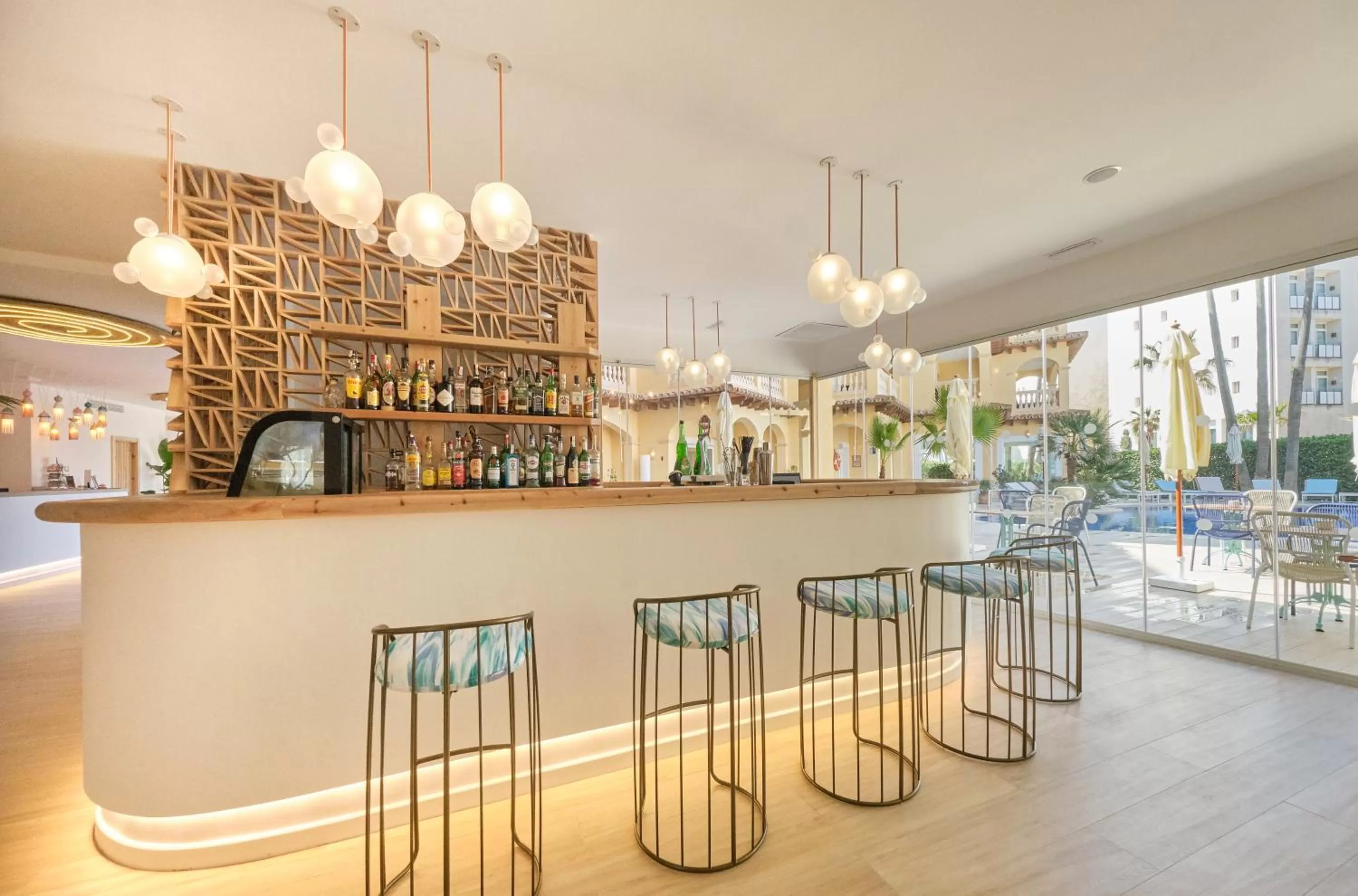 Lounge or bar in Hotel Villa Chiquita - Adults Only - Over 12