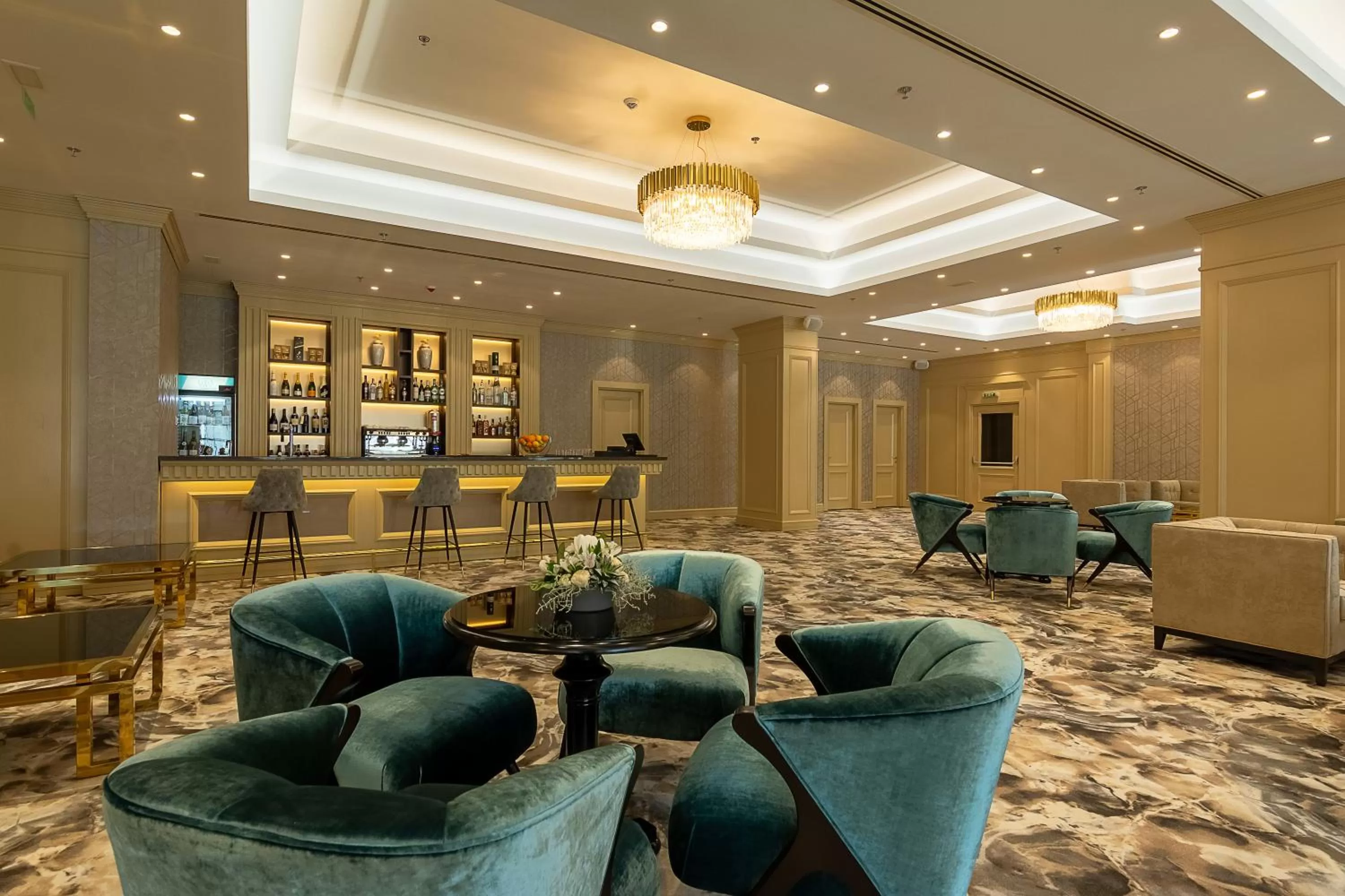 Lounge or bar in Astoria Grand Hotel