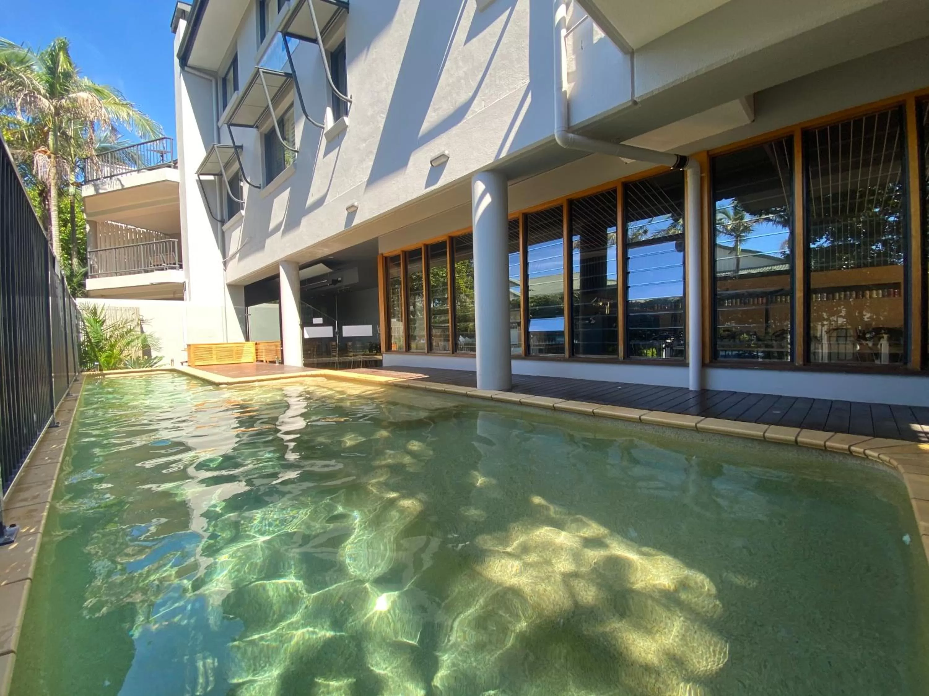 Swimming pool in Byron Quarter Apartments