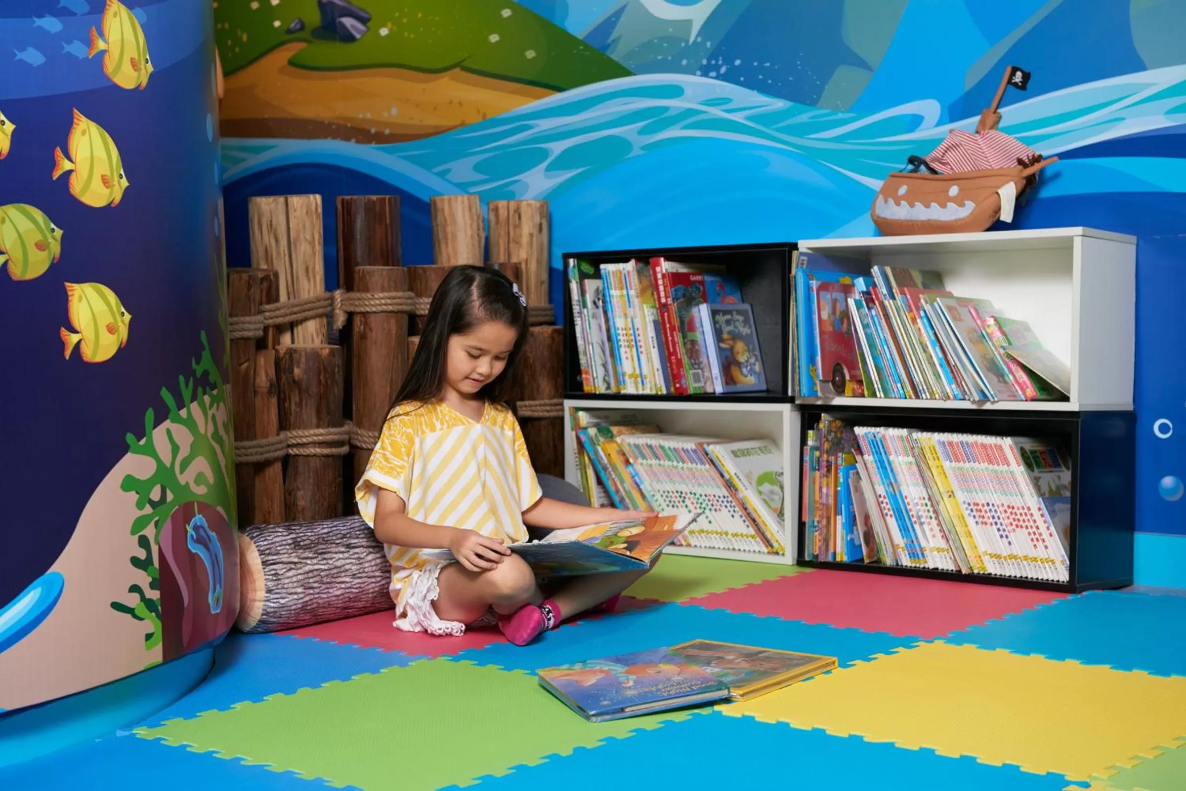 Game Room in Hong Kong Gold Coast Hotel