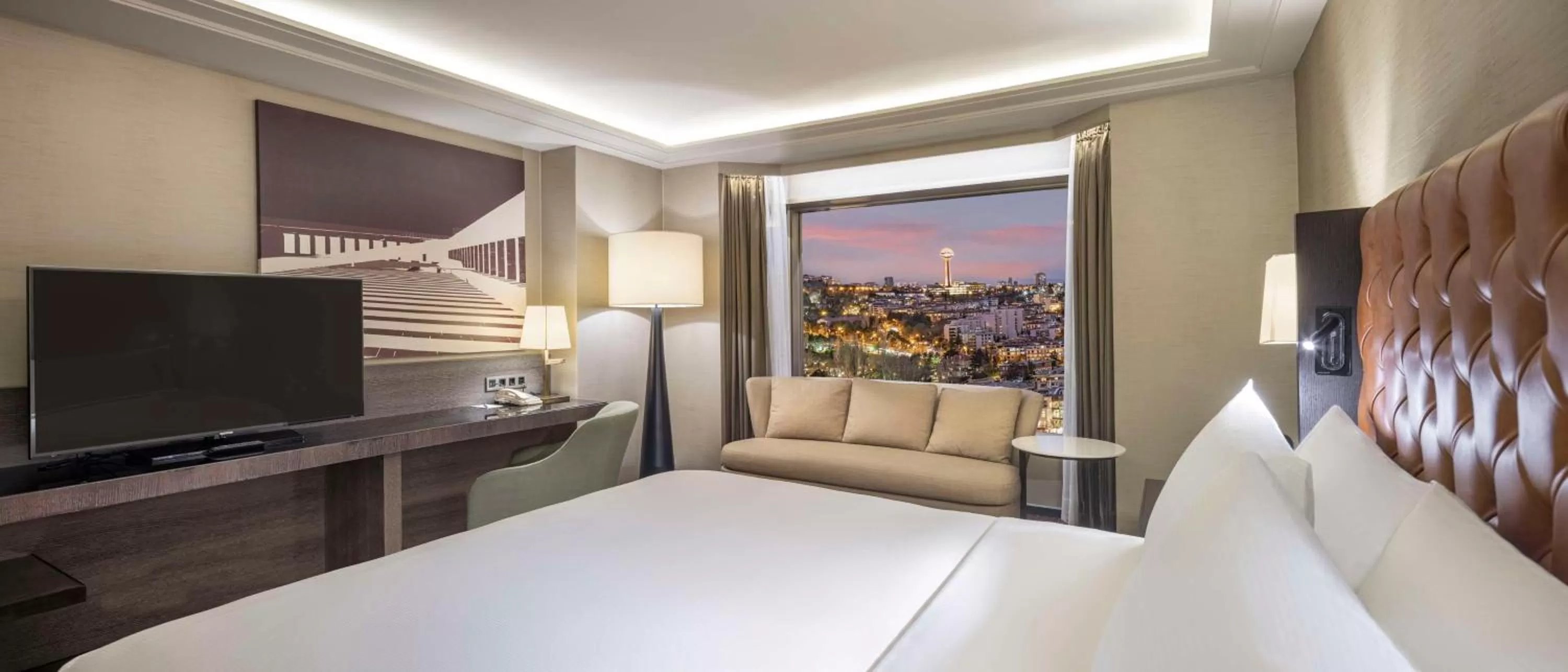 Bedroom, Bed in Ankara HiltonSA