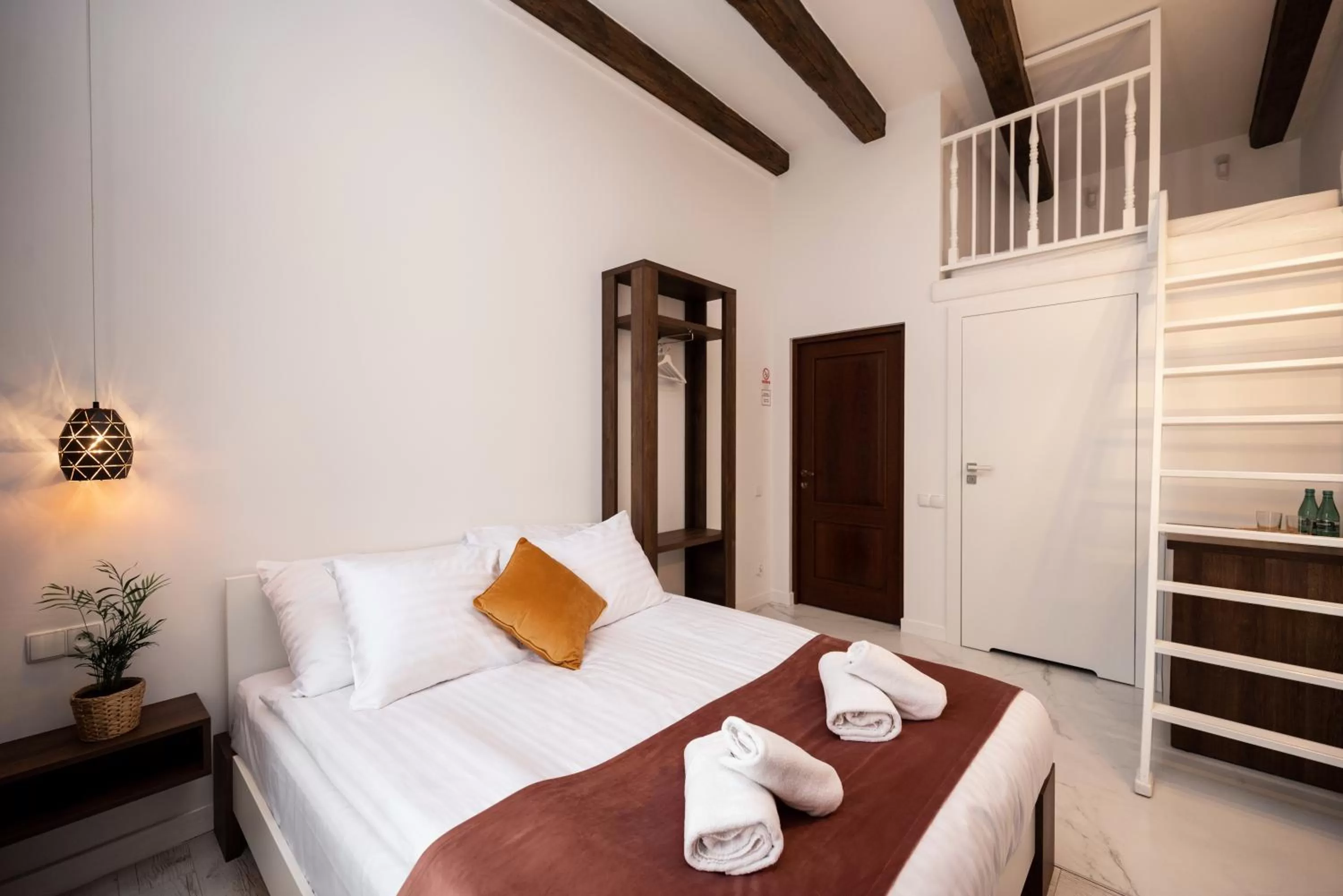 Bed in Hive Family House