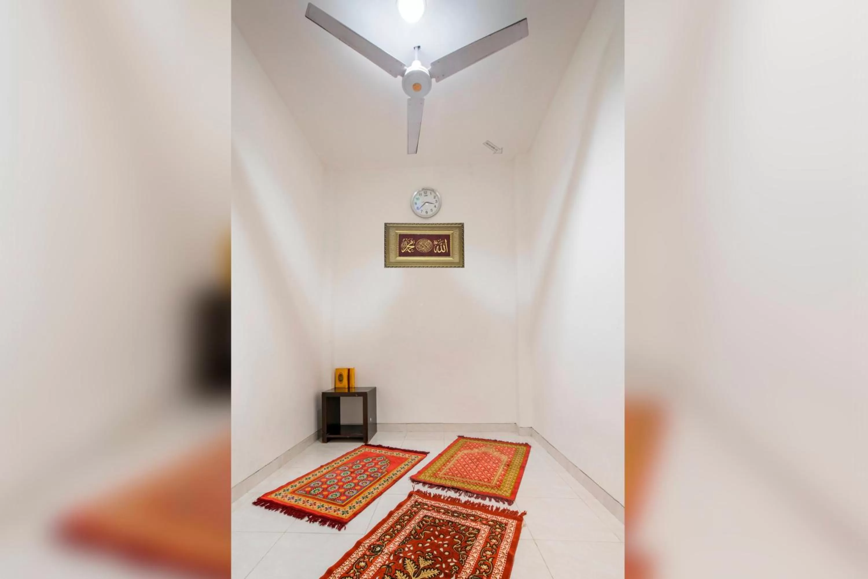 Property building in Hotel 88 Mangga Besar Raya 120 Jakarta By WH