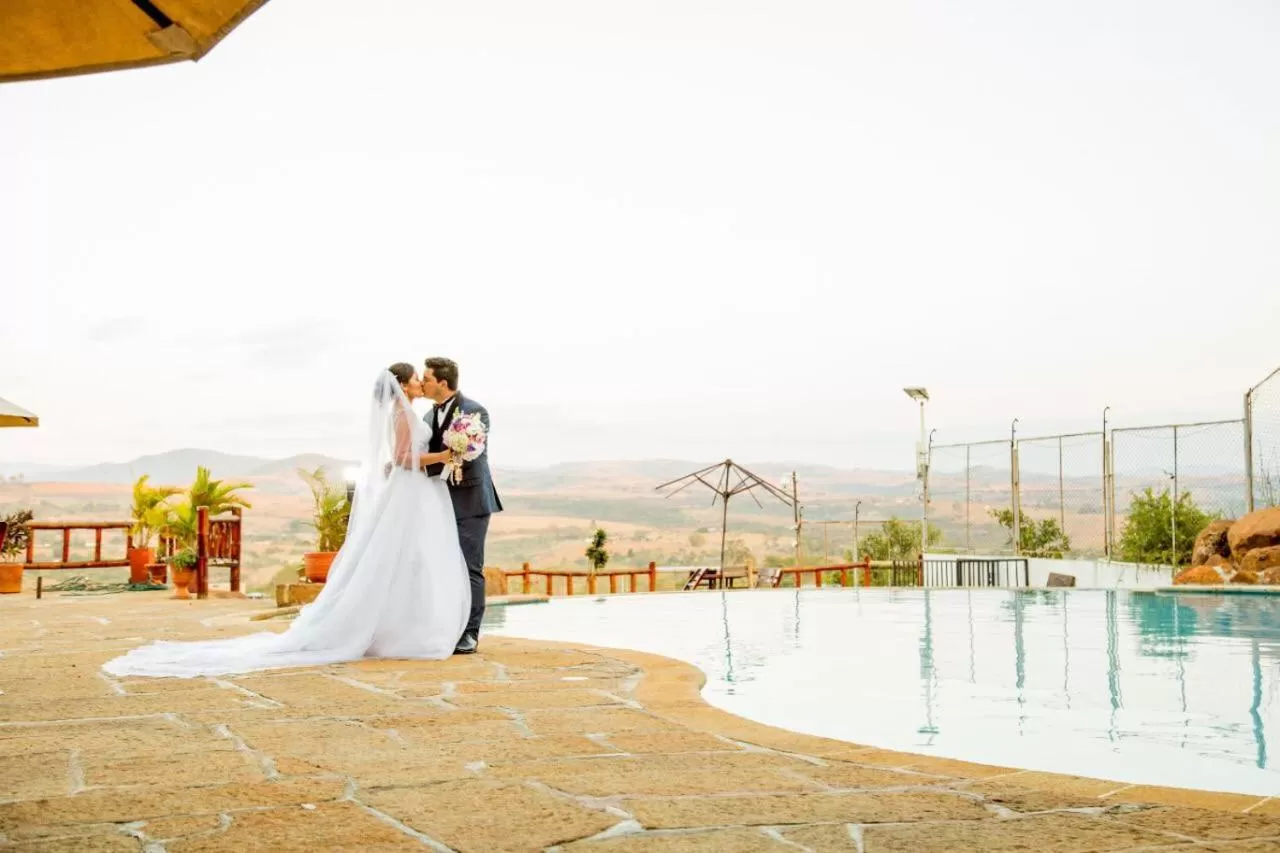 People in Hotel Las Rocas Resort Villanueva