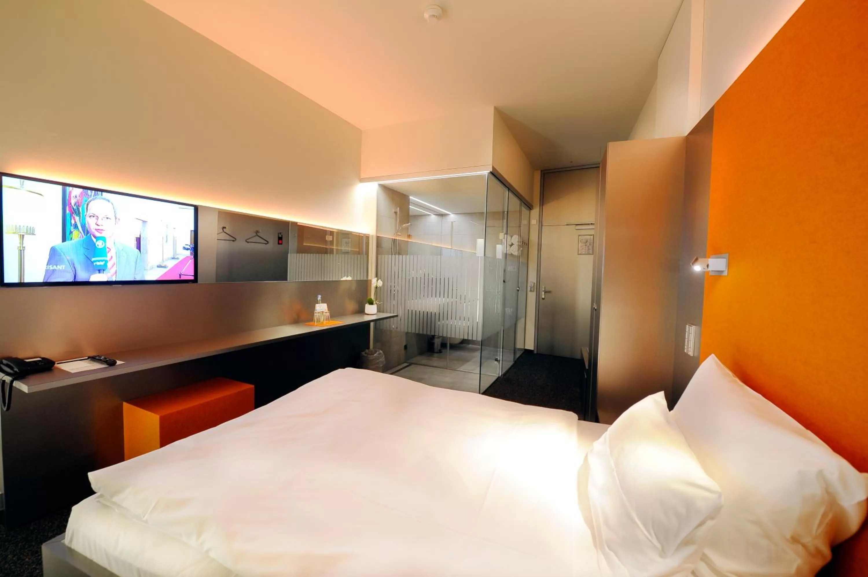 Photo of the whole room, Bed in Scala Turm Hotel Restaurant