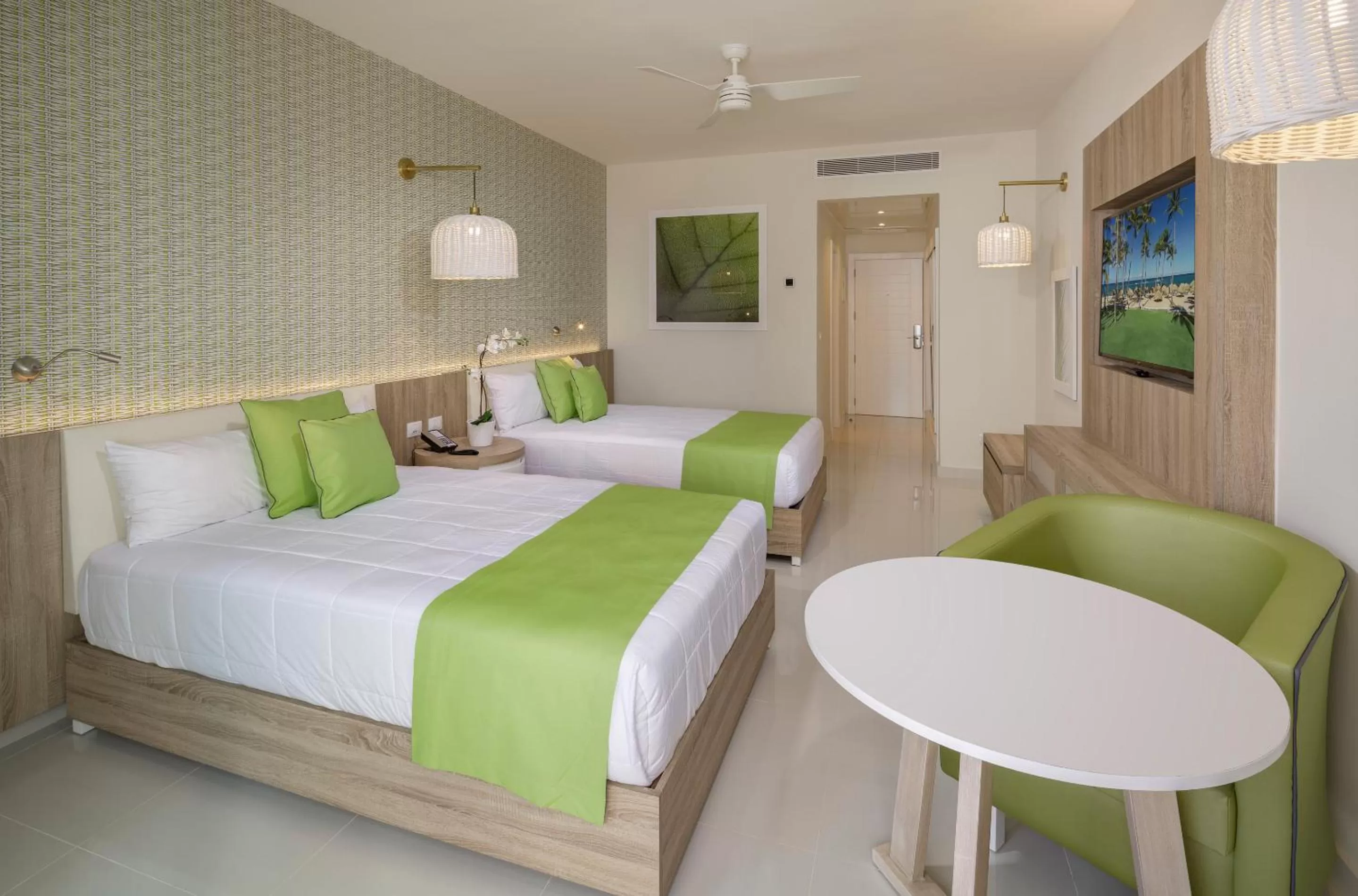 Living room, Bed in Grand Sirenis Punta Cana Resort & Aquagames - All Inclusive