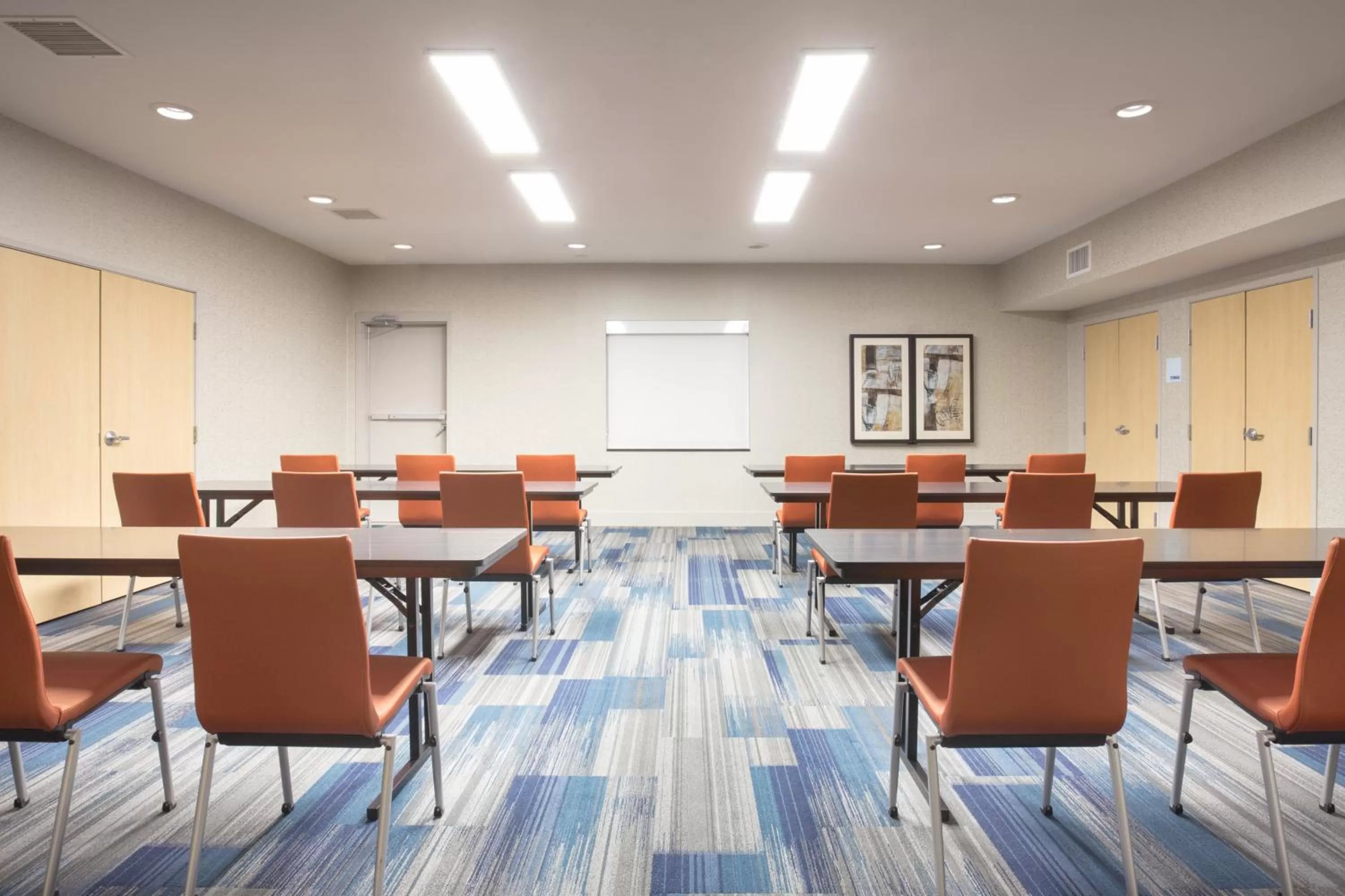 Meeting/conference room in Holiday Inn Express & Suites Amarillo by IHG