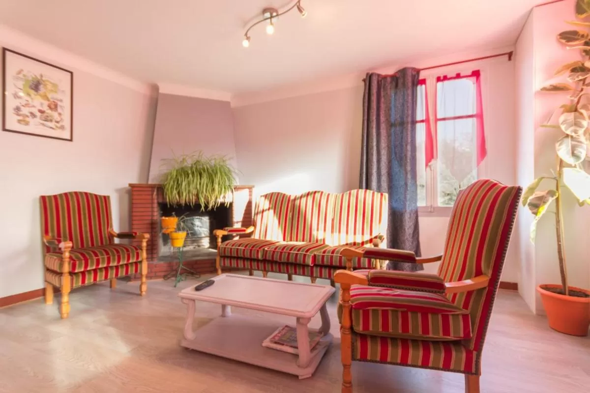 Living room in Topaze séjour chez le Vigneron
