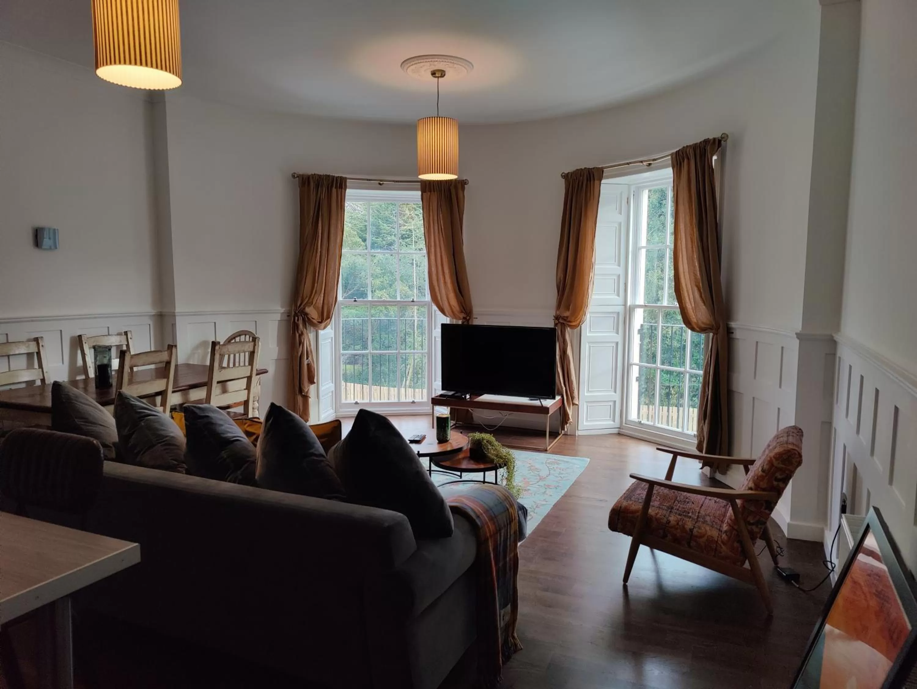 Slateford House 1770 Luxury Aparthotel by The House of Danu