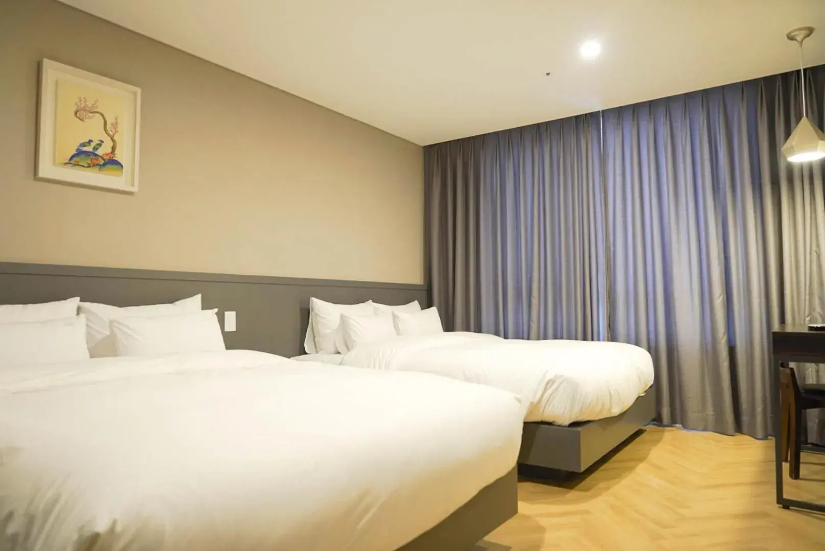 King Room with Two King Beds in Hotel Daoom King Room with Two King Beds in Hotel Daoom