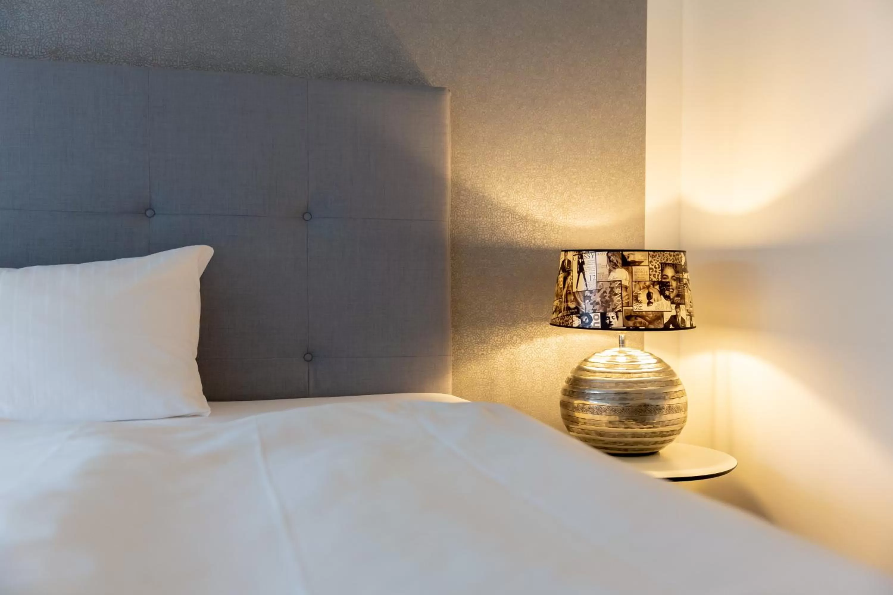 Photo of the whole room, Bed in Parkhotel FRITZ am Brunnen