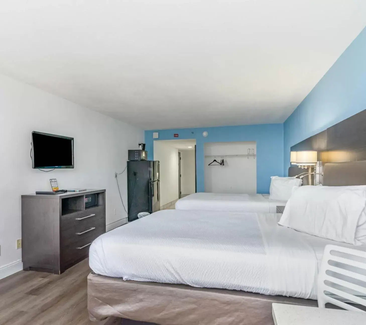 Premier Window Ocean Front 2 Queen Beds in Sun N Sand Resort Premier Window Ocean Front 2 Queen Beds in Sun N Sand Resort