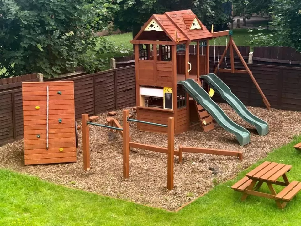 Children play ground in Alcester Inn