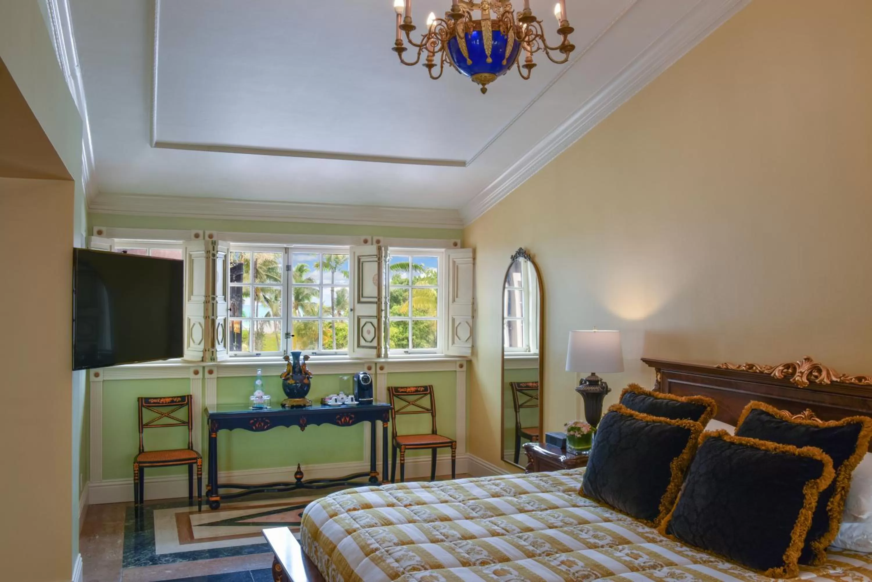 Bed in The Villa Casa Casuarina