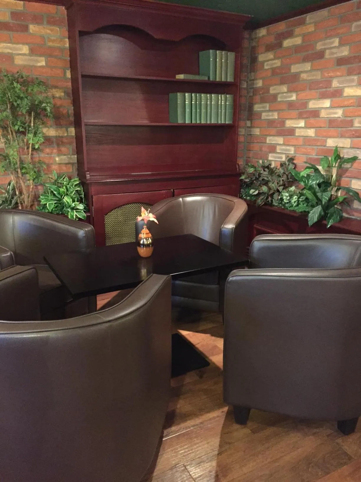 Lounge or bar in The Lerwick Hotel