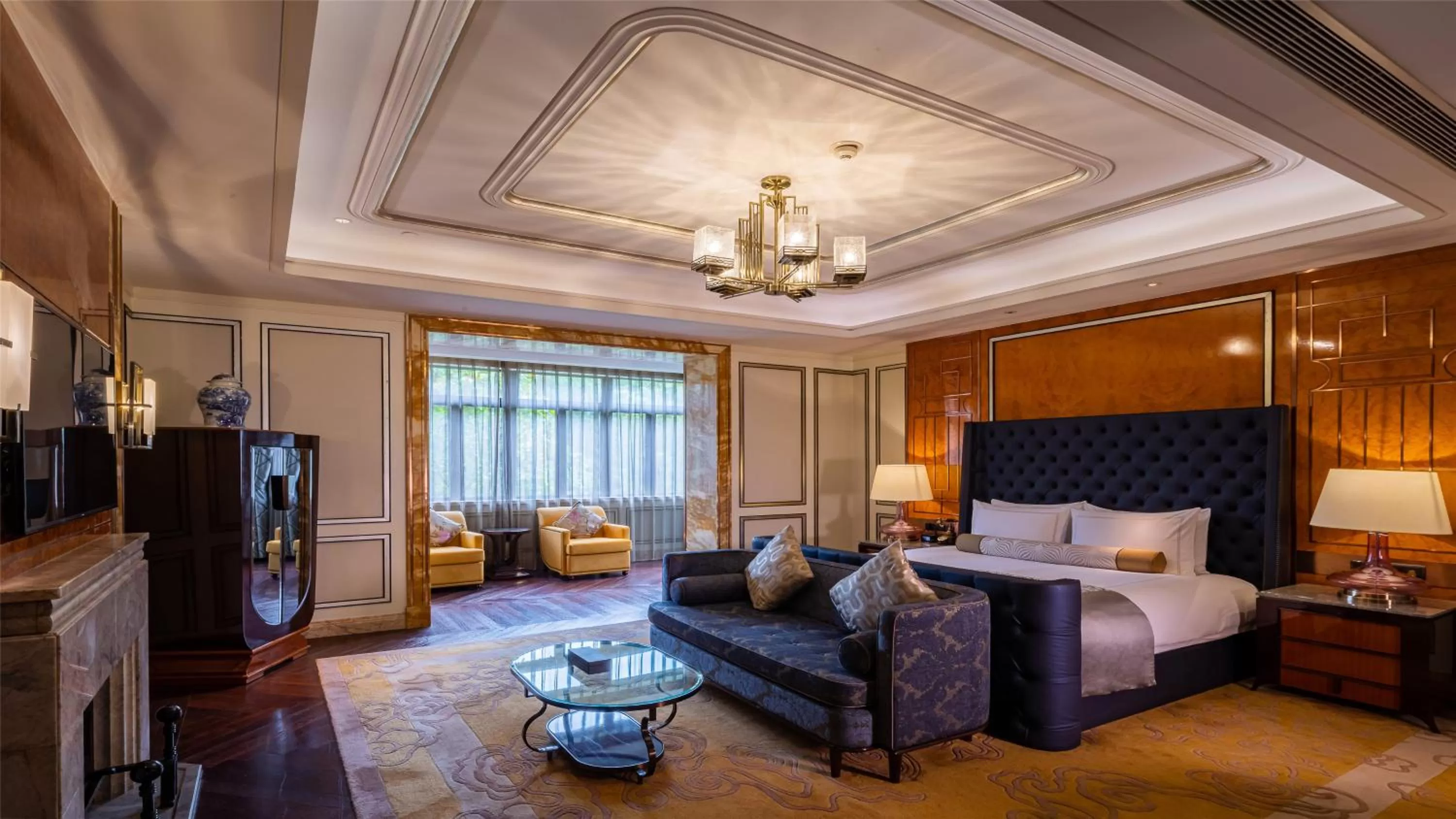 Photo of the whole room in InterContinental Shanghai Ruijin by IHG - Downtown Historic Iconic Garden Hotel