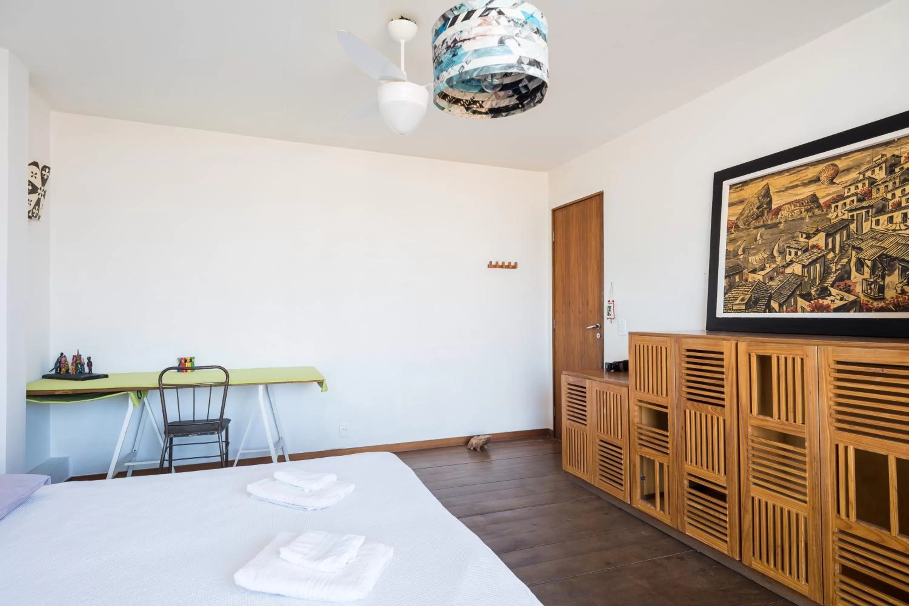 Photo of the whole room, Bed in Casa da Gente