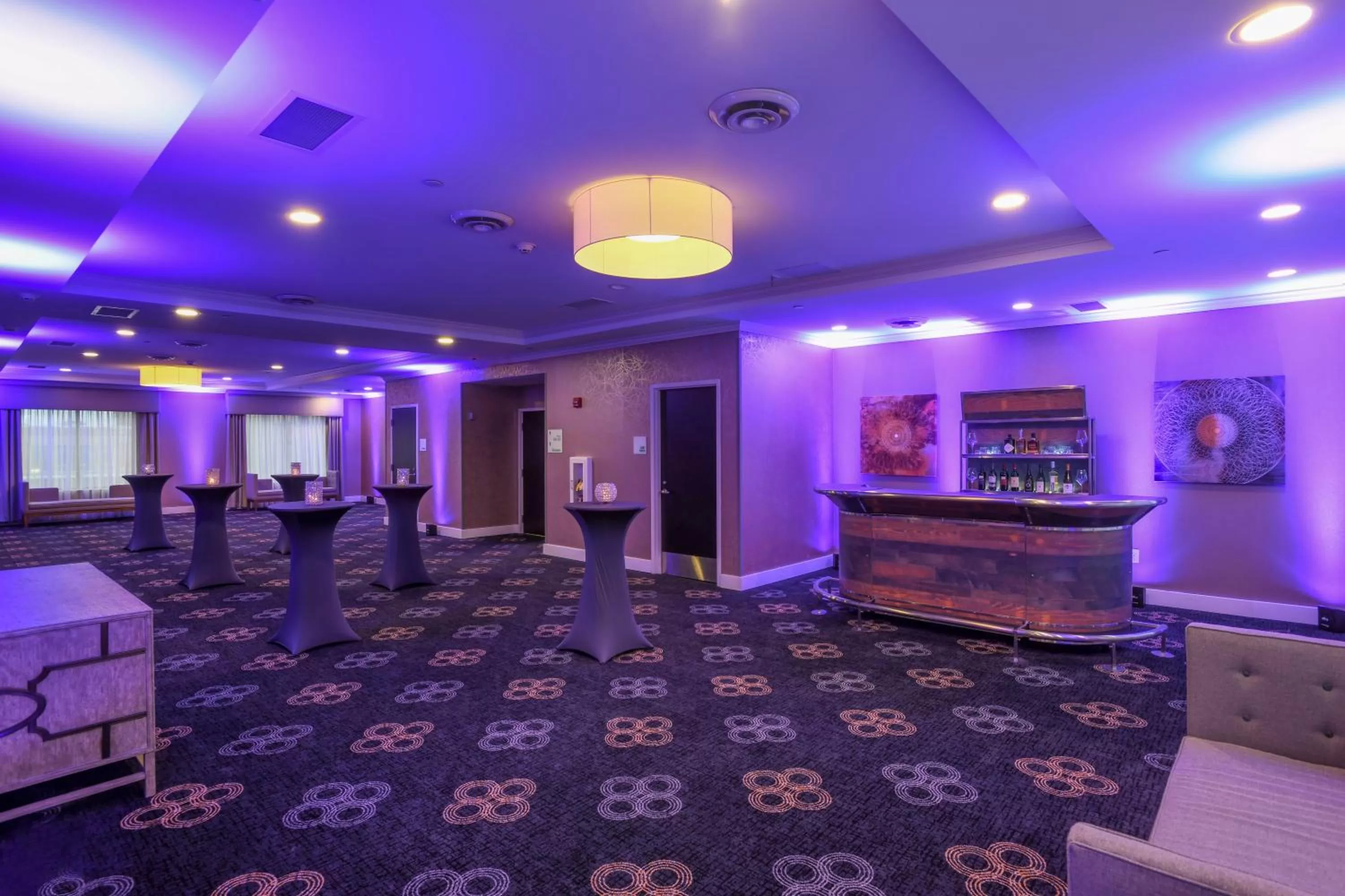 Meeting/conference room in Voco The Clair Cincinnati Downtown by IHG