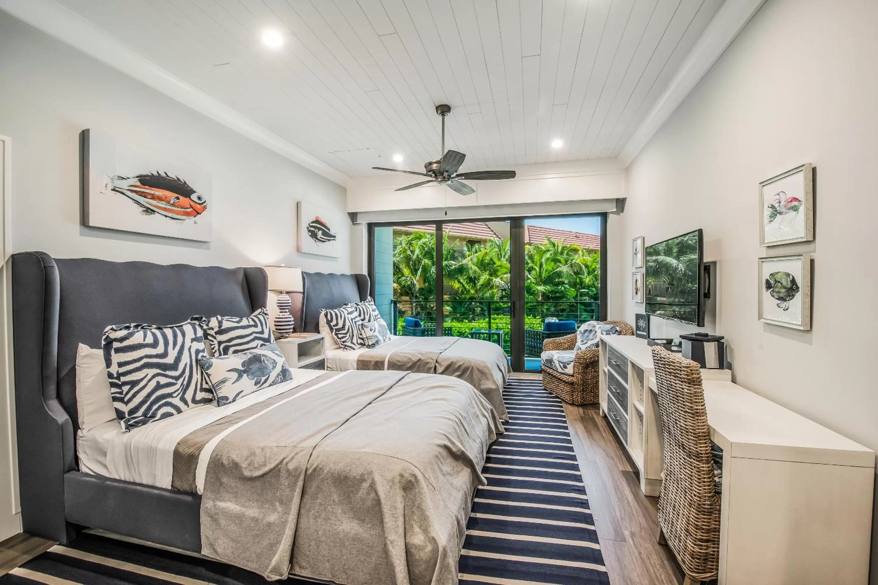 Bed in Anna Maria Beach Resort