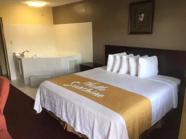 Bed in Days Inn by Wyndham Paintsville
