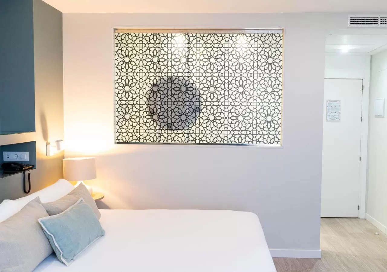 Bedroom, Bed in Hotel Pasarela