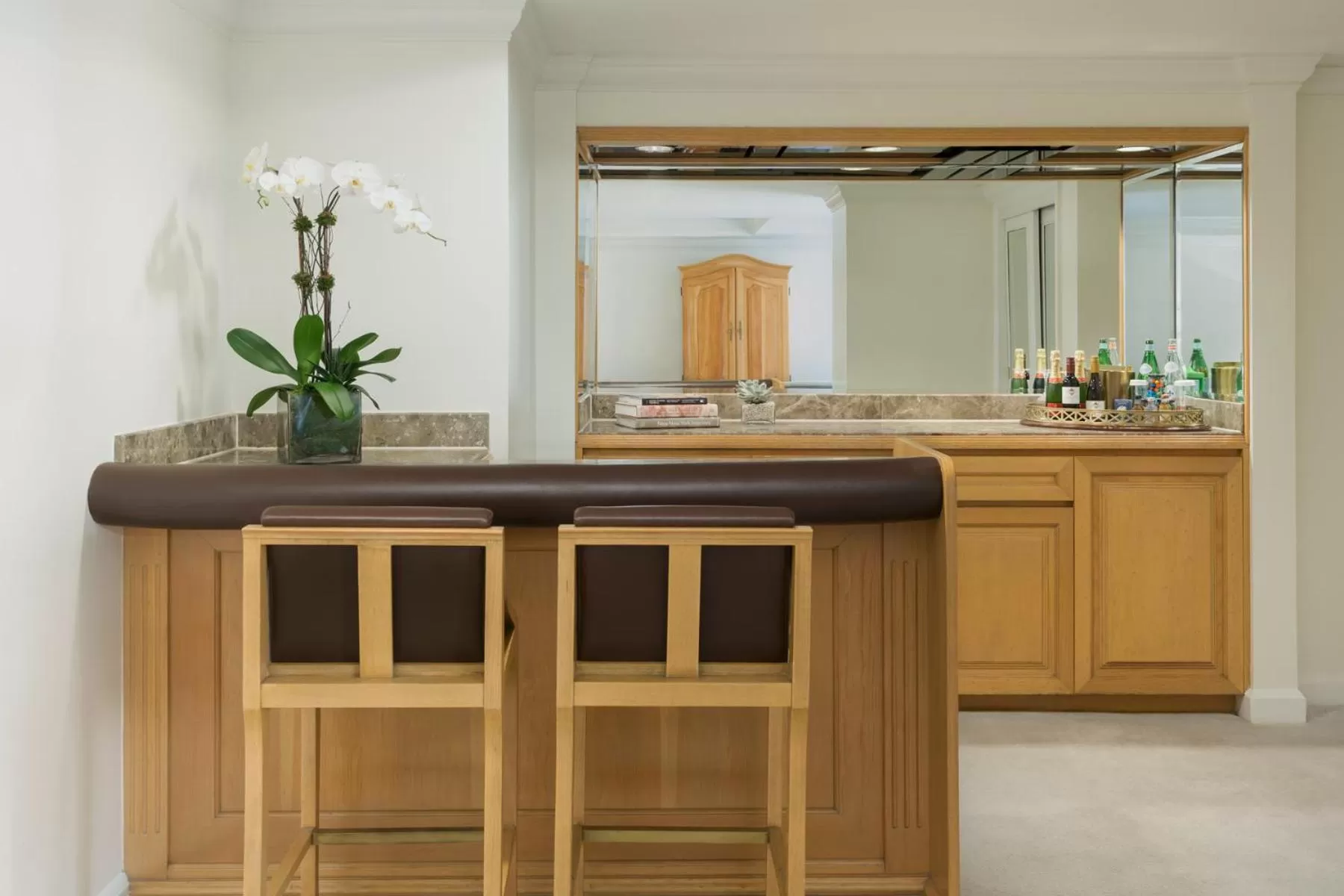 oven in The Michelangelo New York