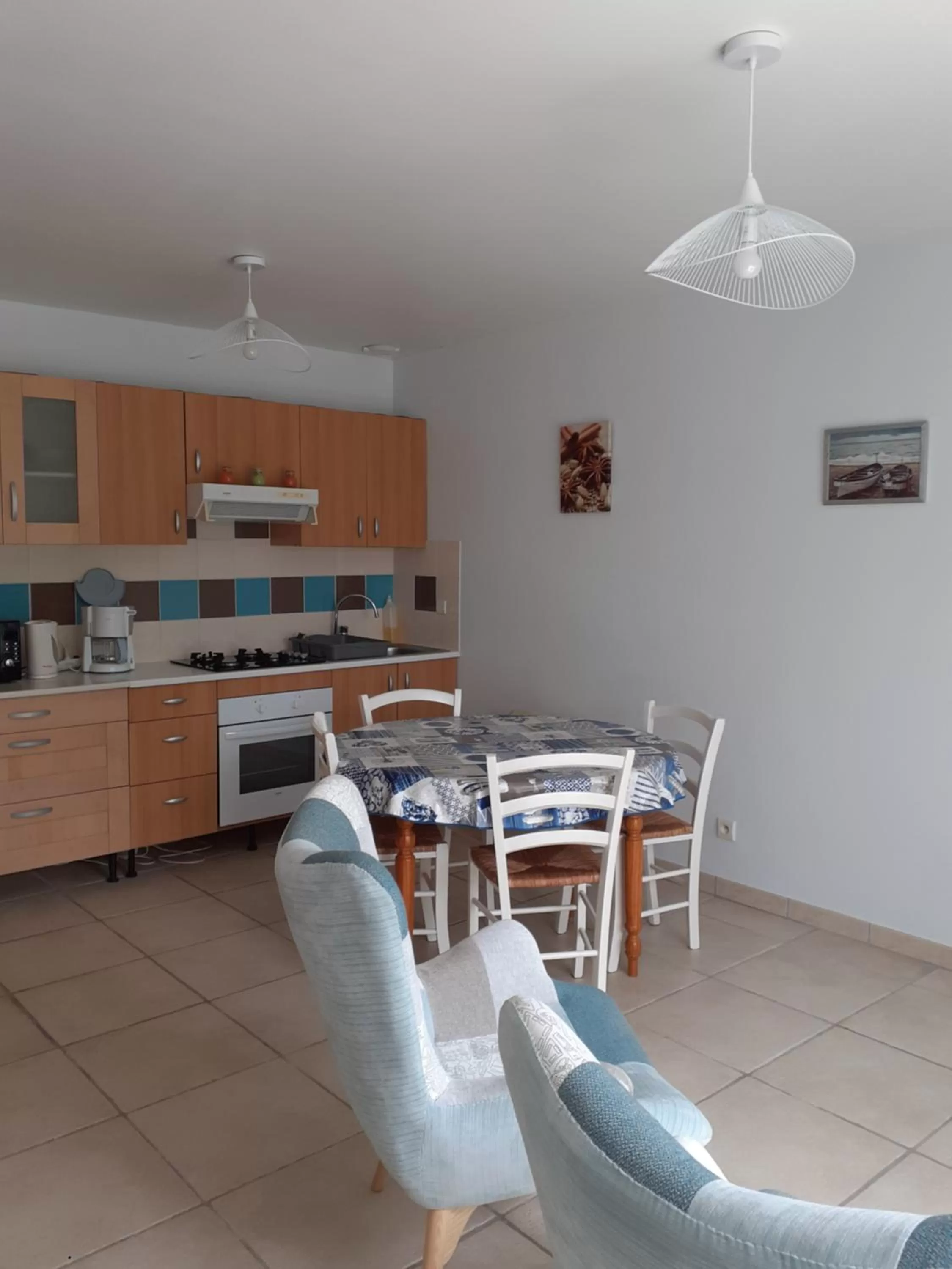 Kitchen or kitchenette, Kitchen/Kitchenette in Les Gites de Kerdurod