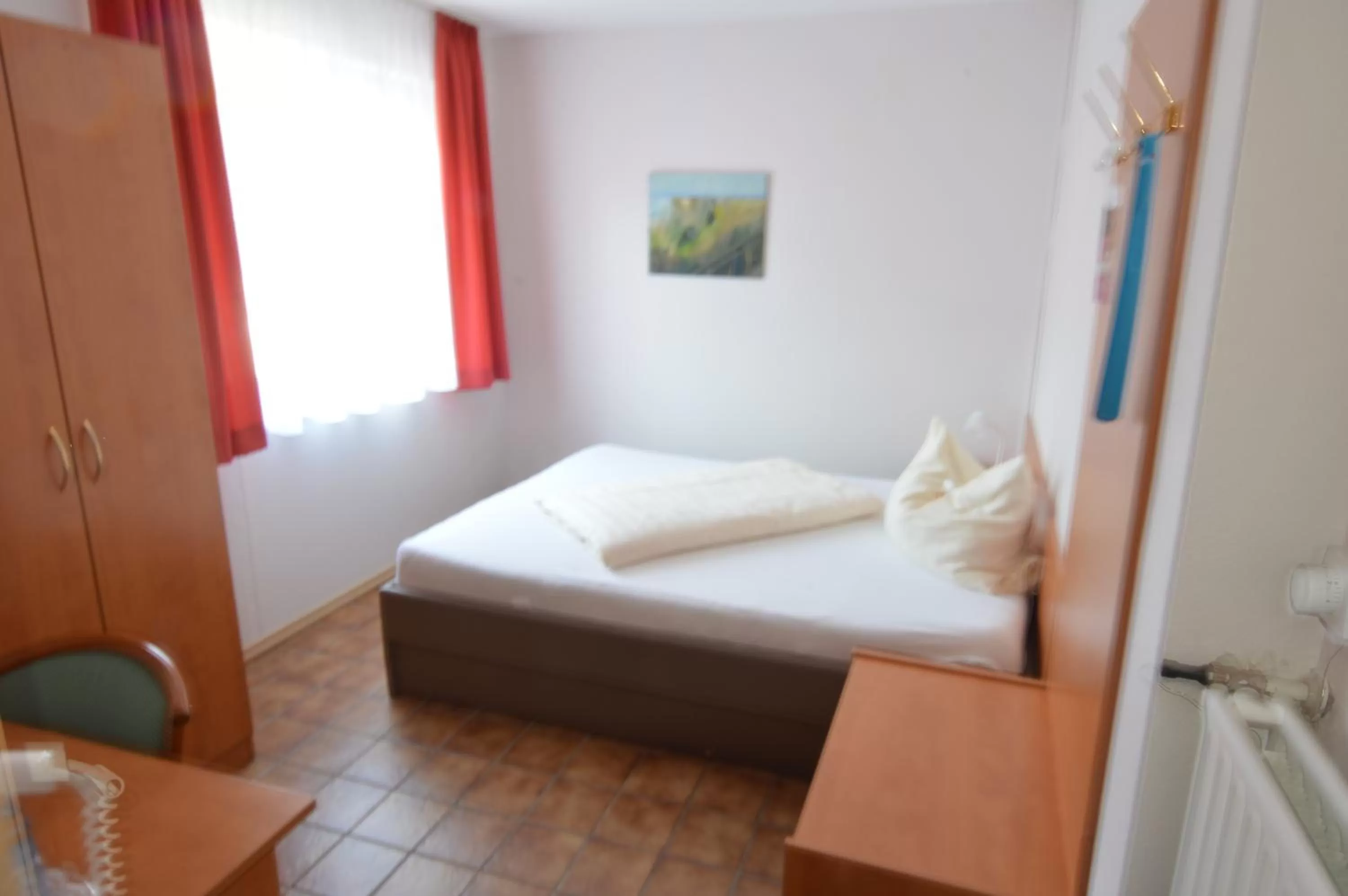 Photo of the whole room, Bed in Aktivhotel Alter Kaiser