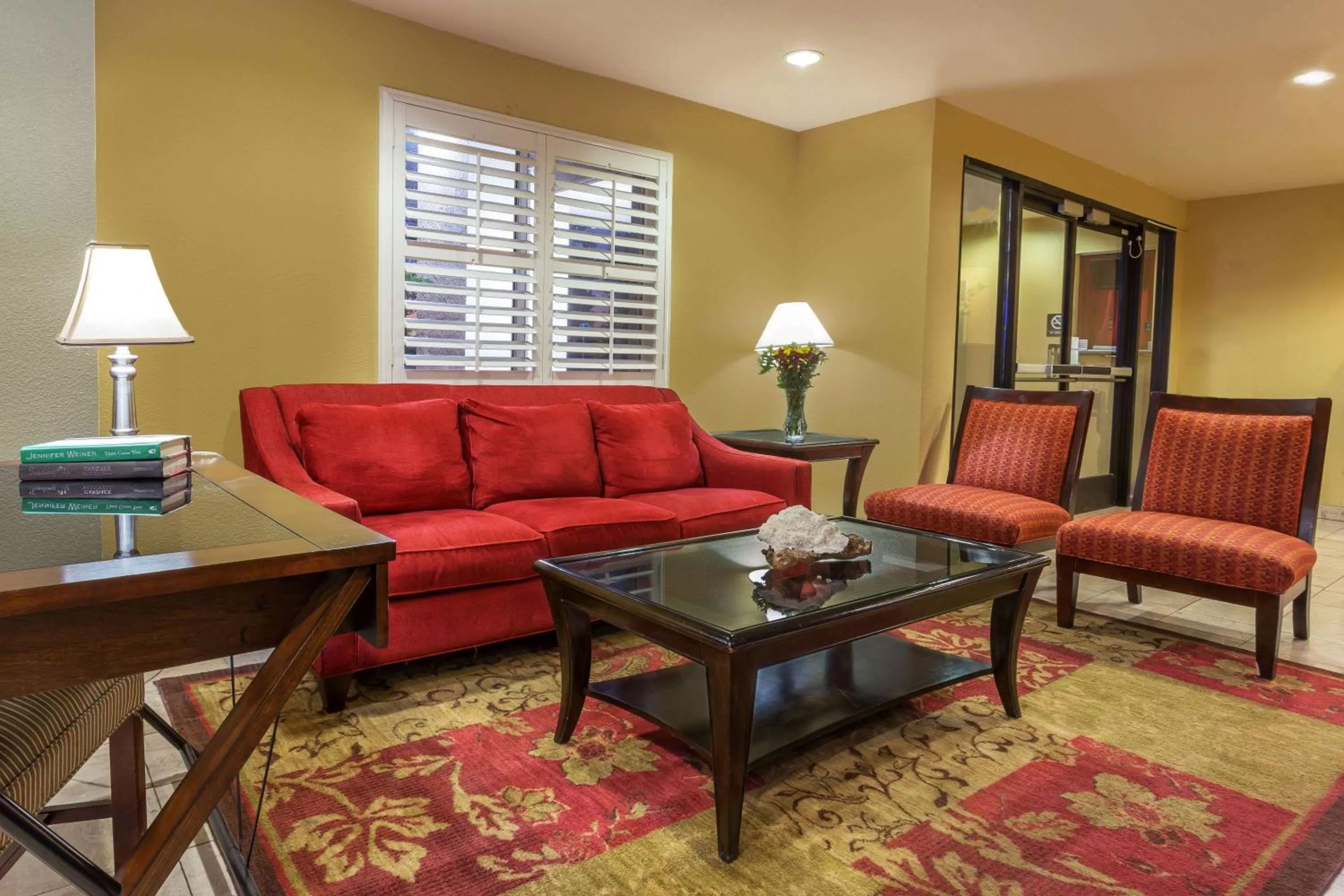 Lobby or reception in Harvest Inn Dixon UC Davis