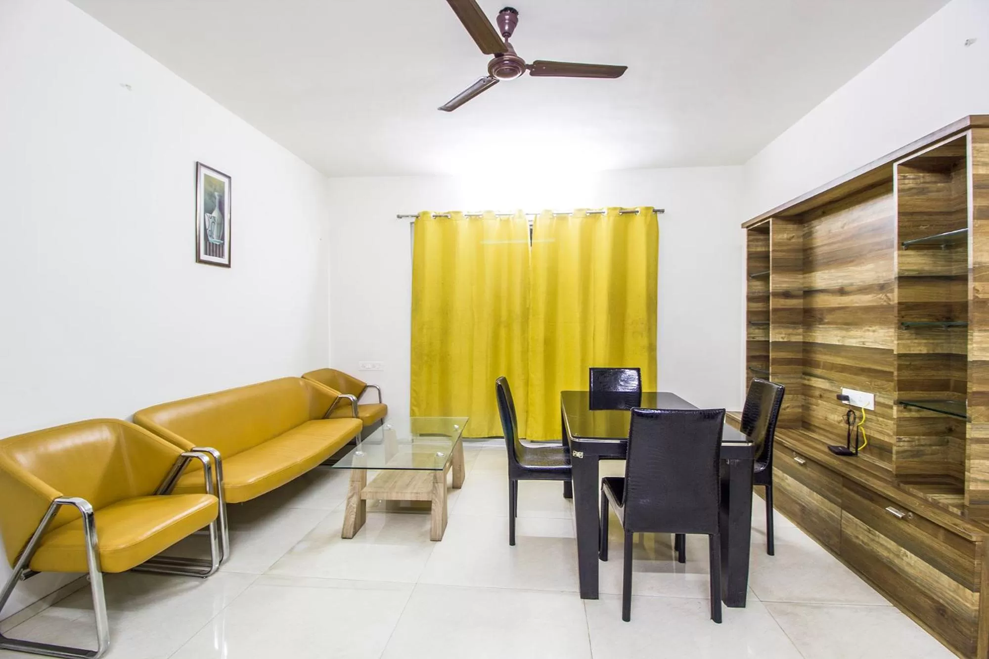 Living room, Seating Area in FabHotel Pruthamesh Pride
