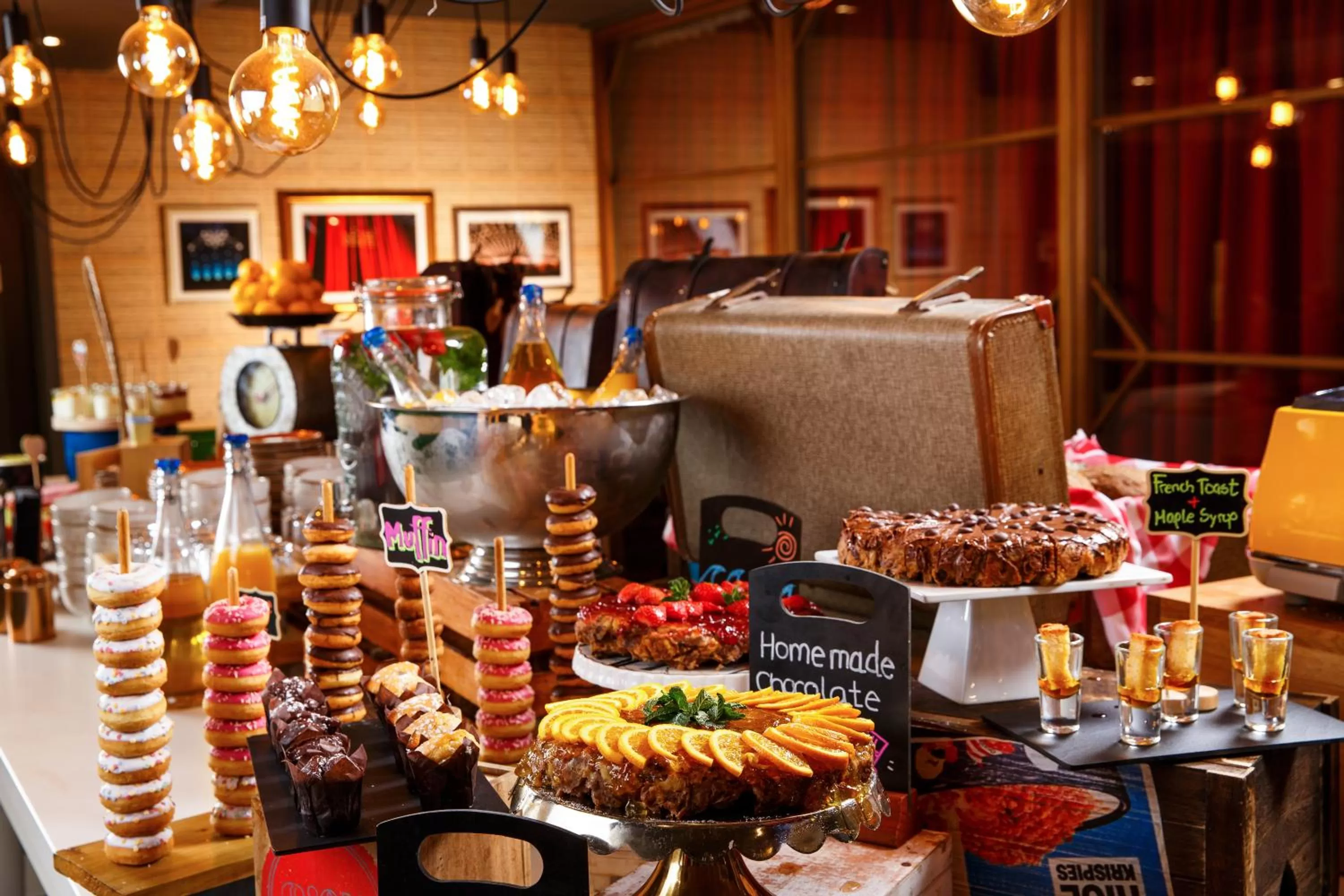 Breakfast in ibis Styles London Southwark - near Borough Market