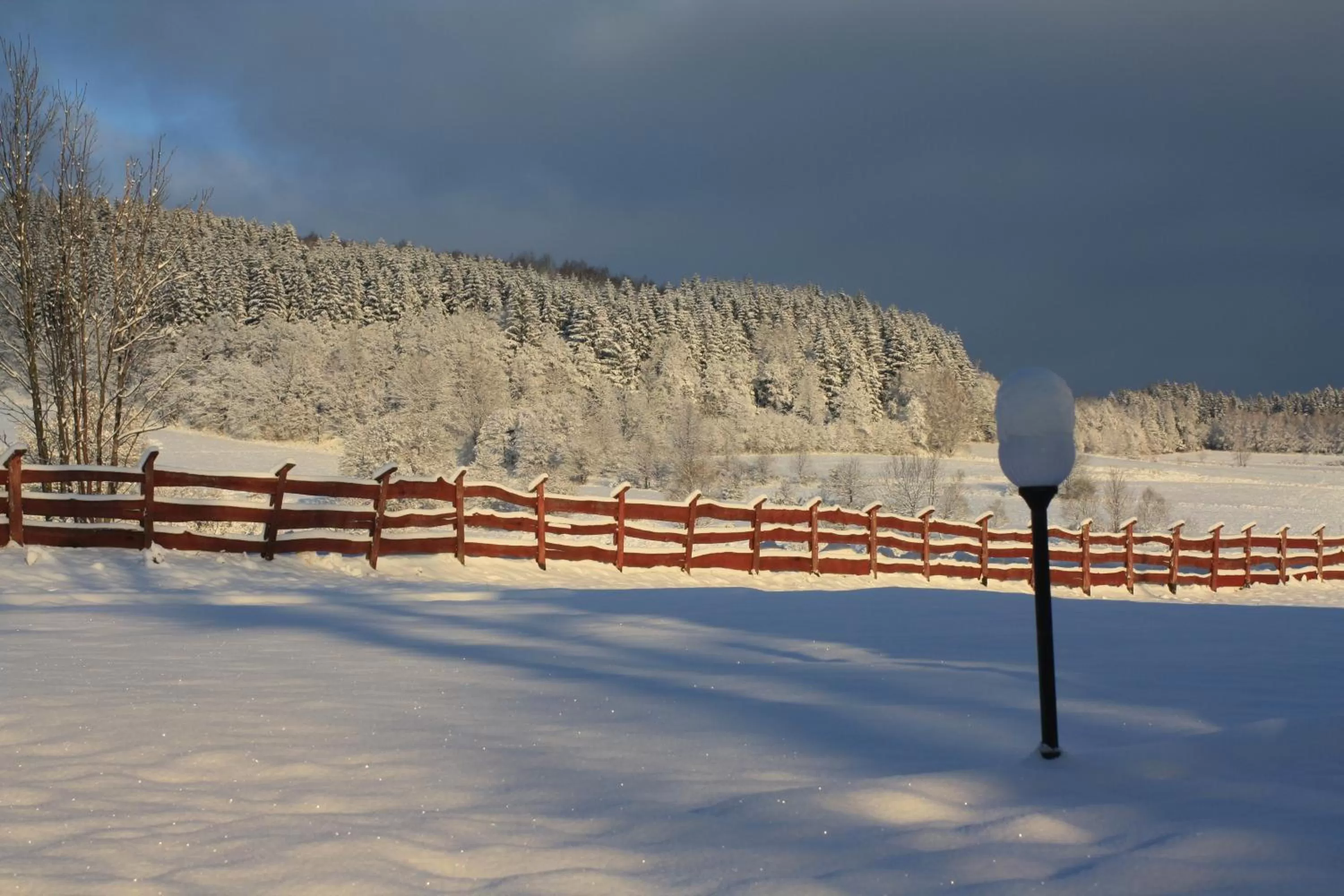 Mountain view, Winter in Dom na Klonowym Wzgórzu