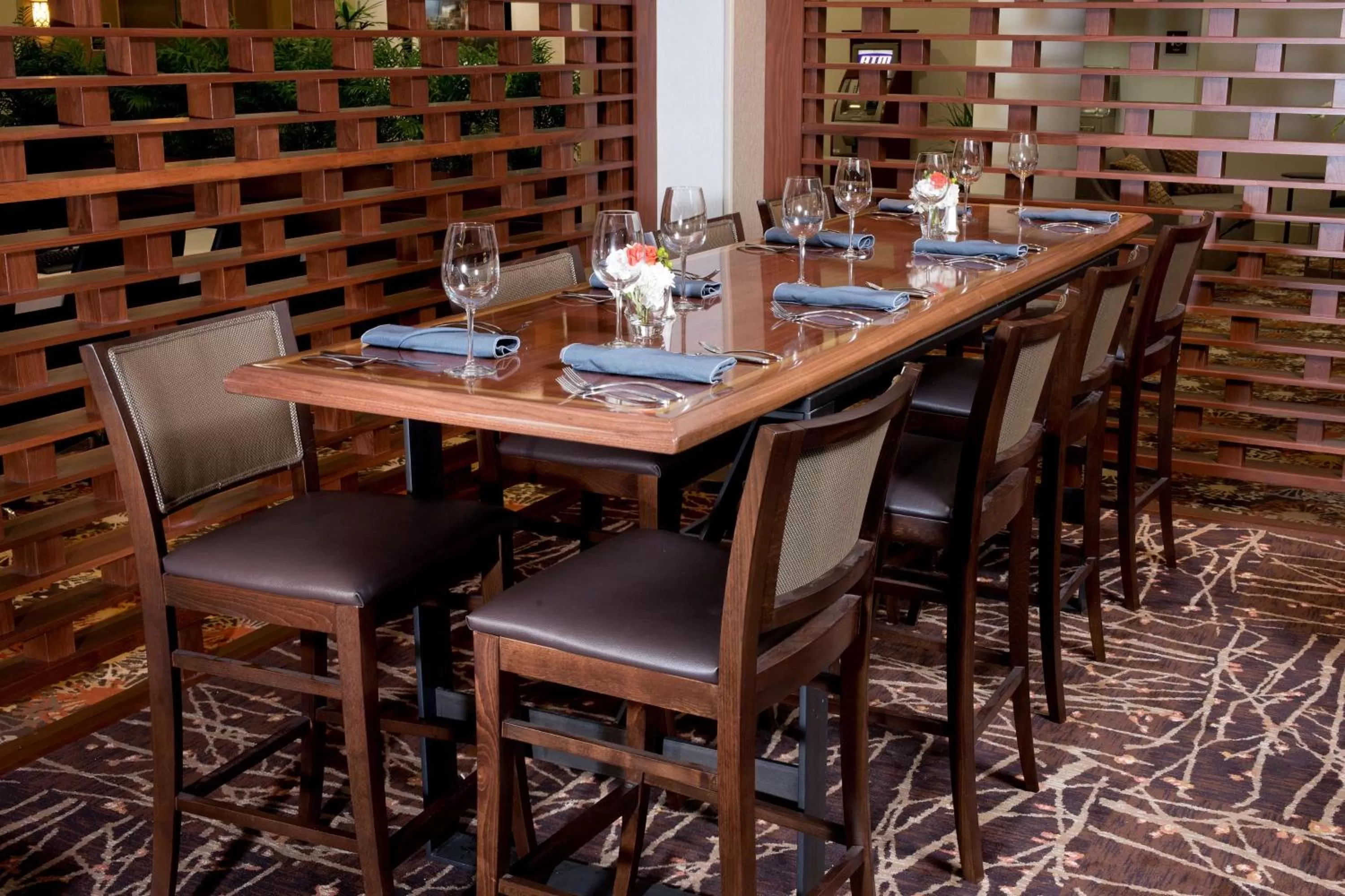 Restaurant/places to eat in DoubleTree by Hilton Lafayette