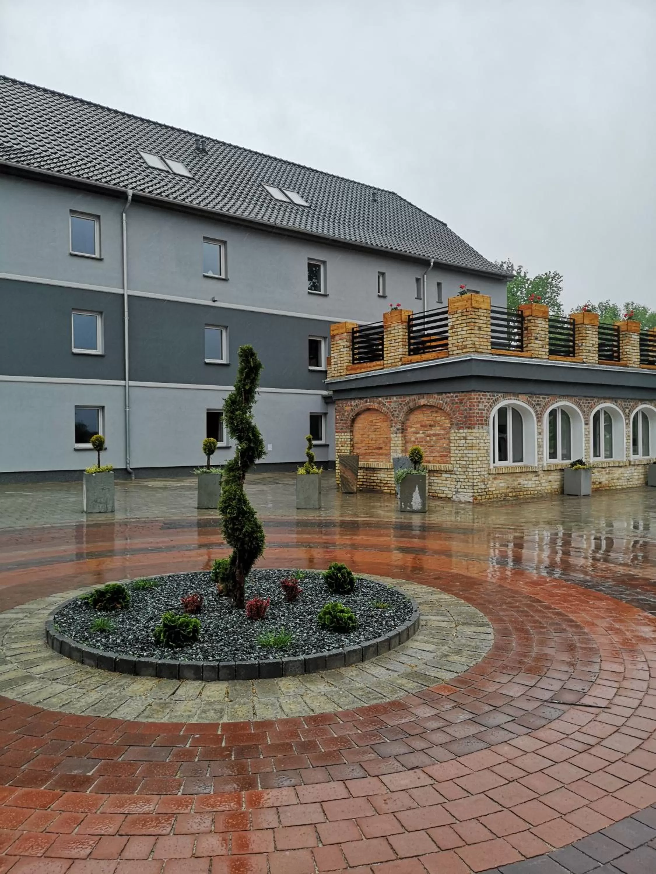 Property building in Leon's Rooms