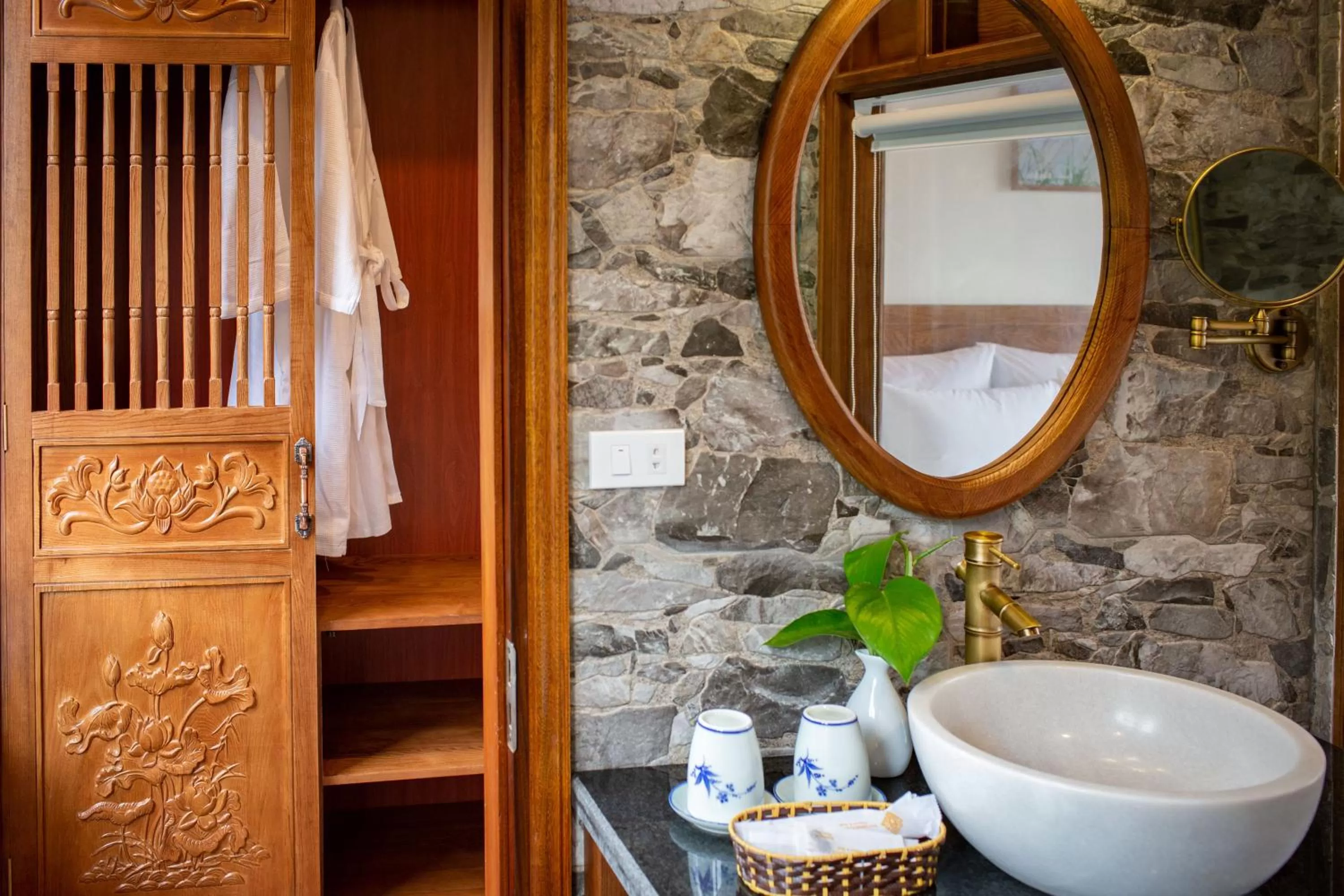 Bathroom in Bai Dinh Garden Resort & Spa