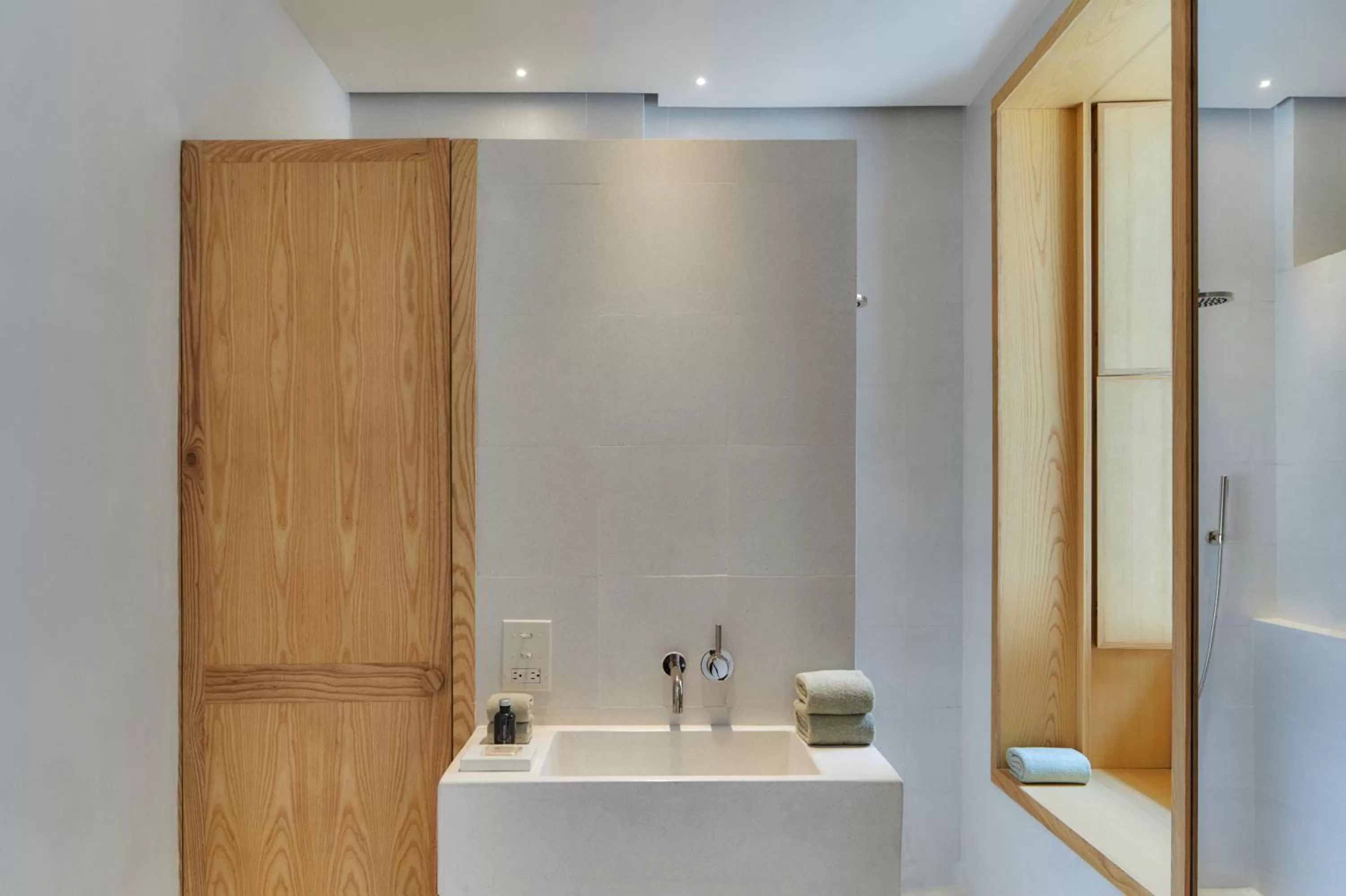 Bathroom in Círculo Mexicano, a Member of Design Hotels