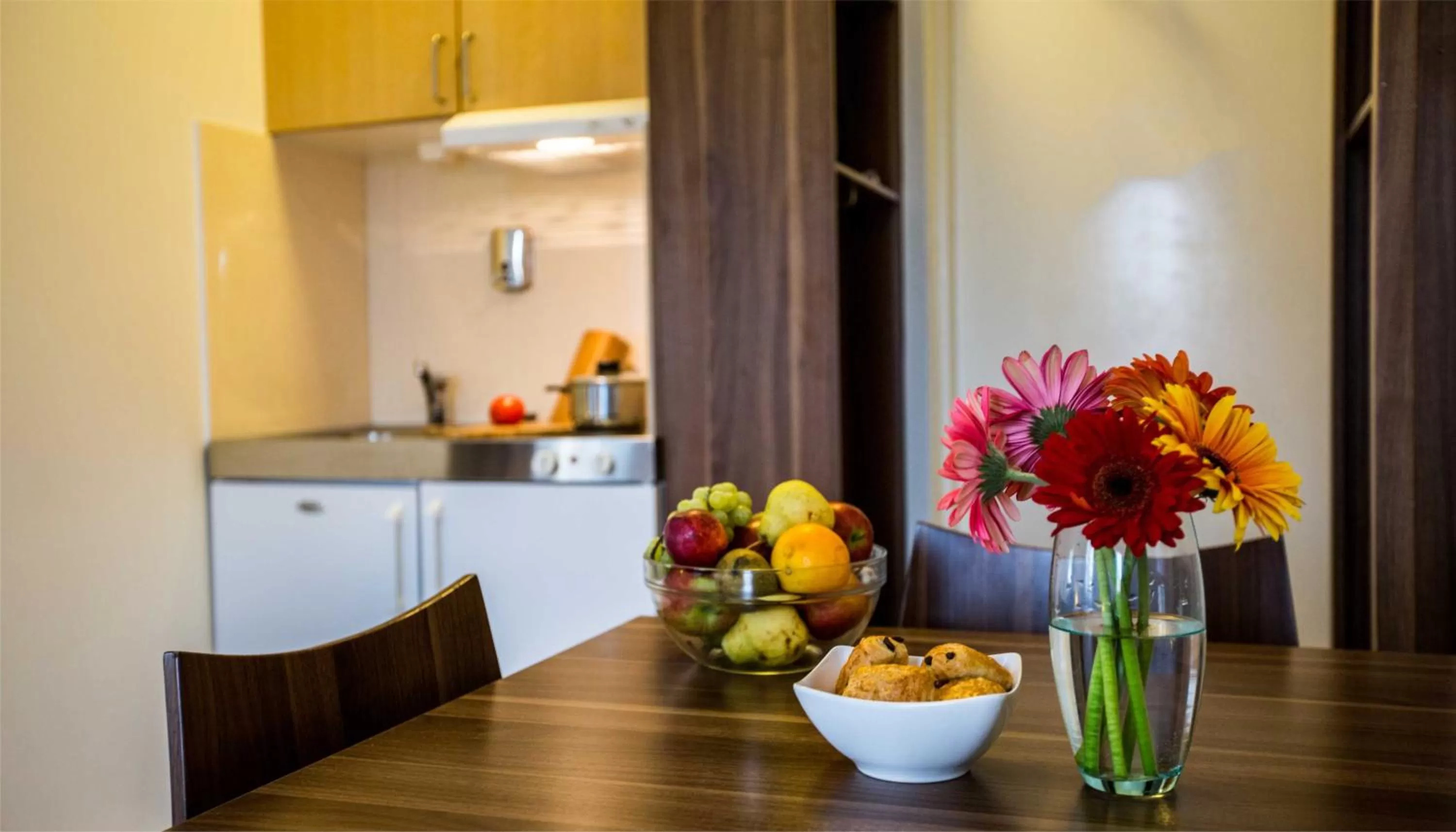 Dining area in Central City Apartments