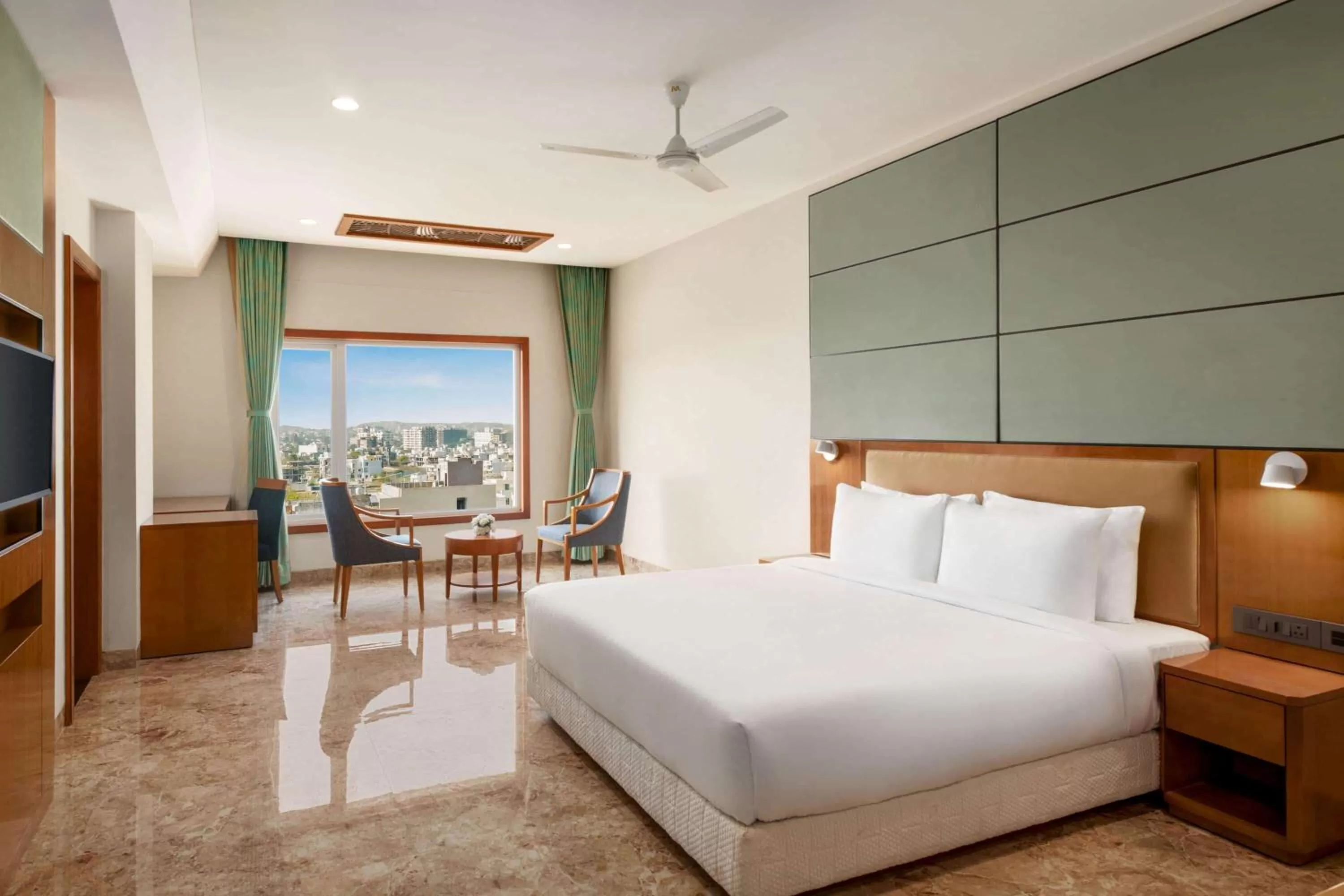 View (from property/room), Bed in Howard Johnson by Wyndham Udaipur Roop Nagar