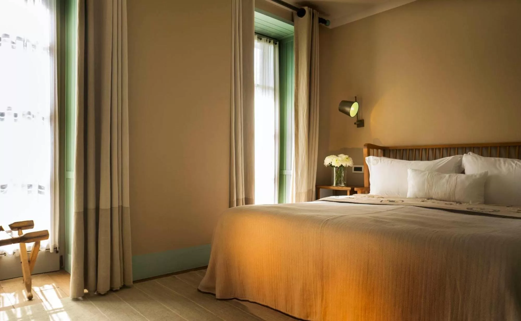 Bedroom, Bed in Alavya