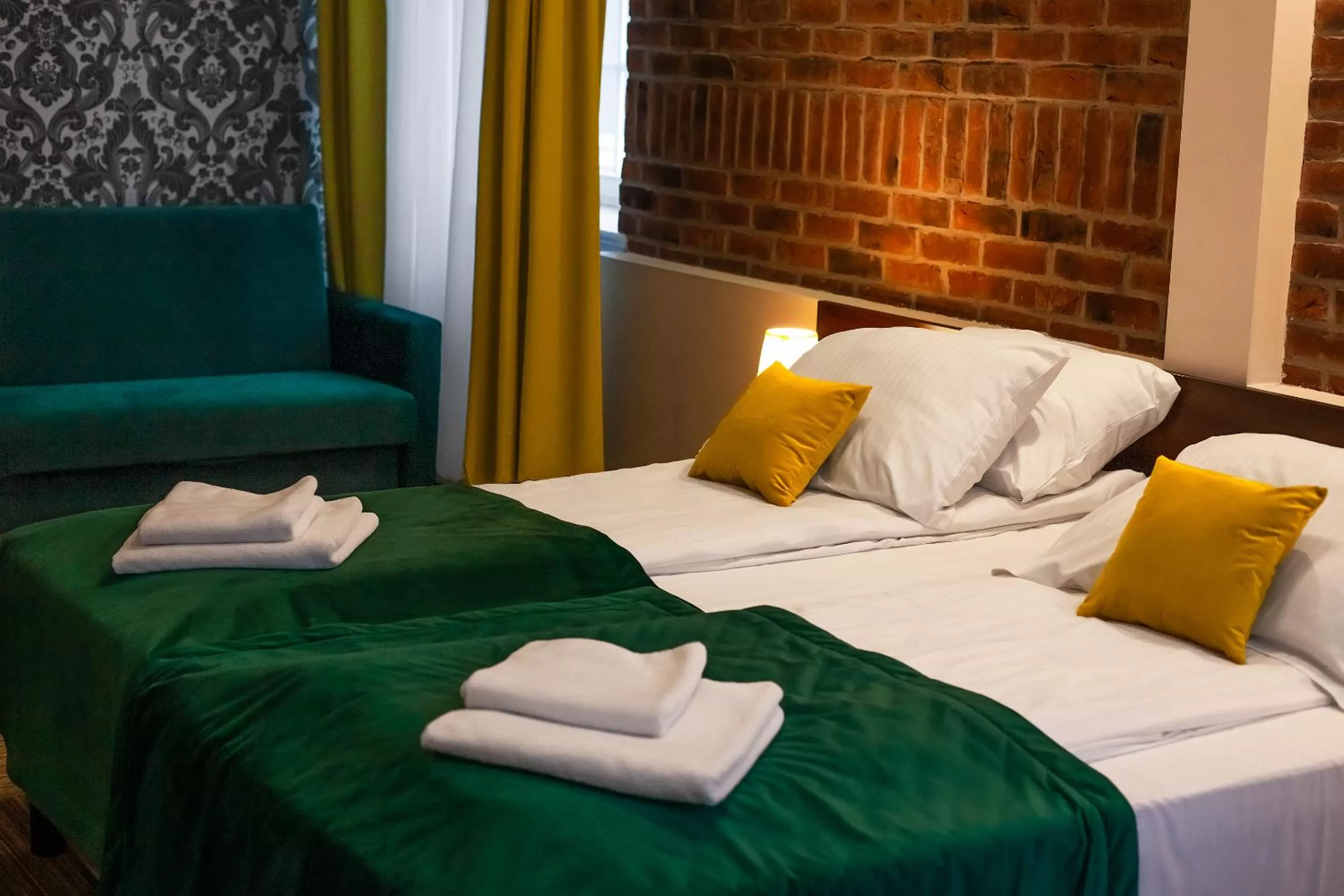 Bed in Hotel Artus - Old Town