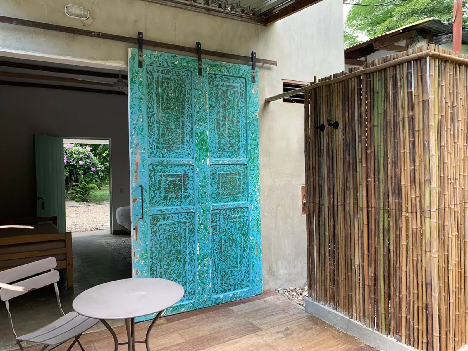 Shower in Waka Hotel Rural