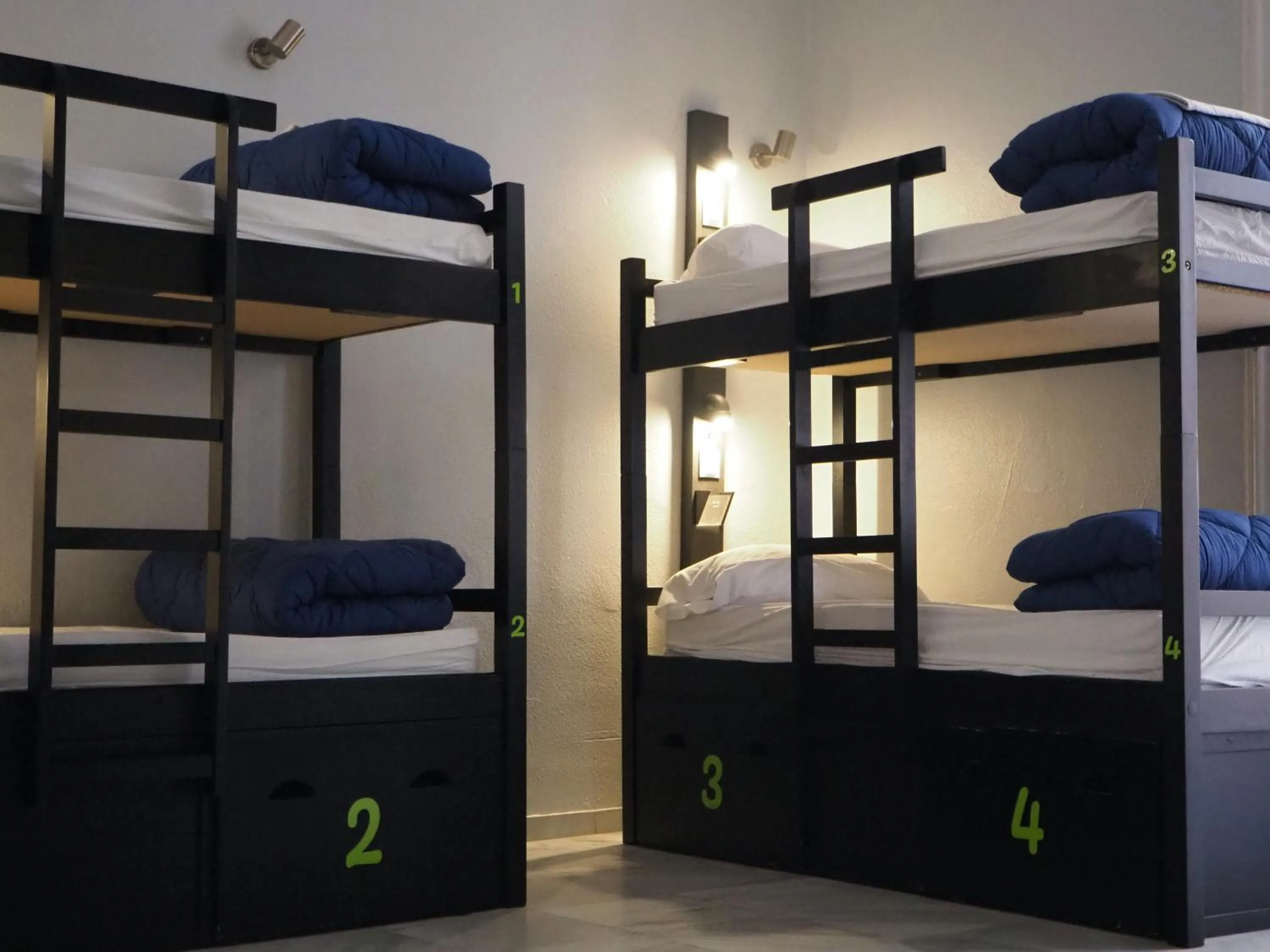 bunk bed, Bed in JOY Plaza de Armas
