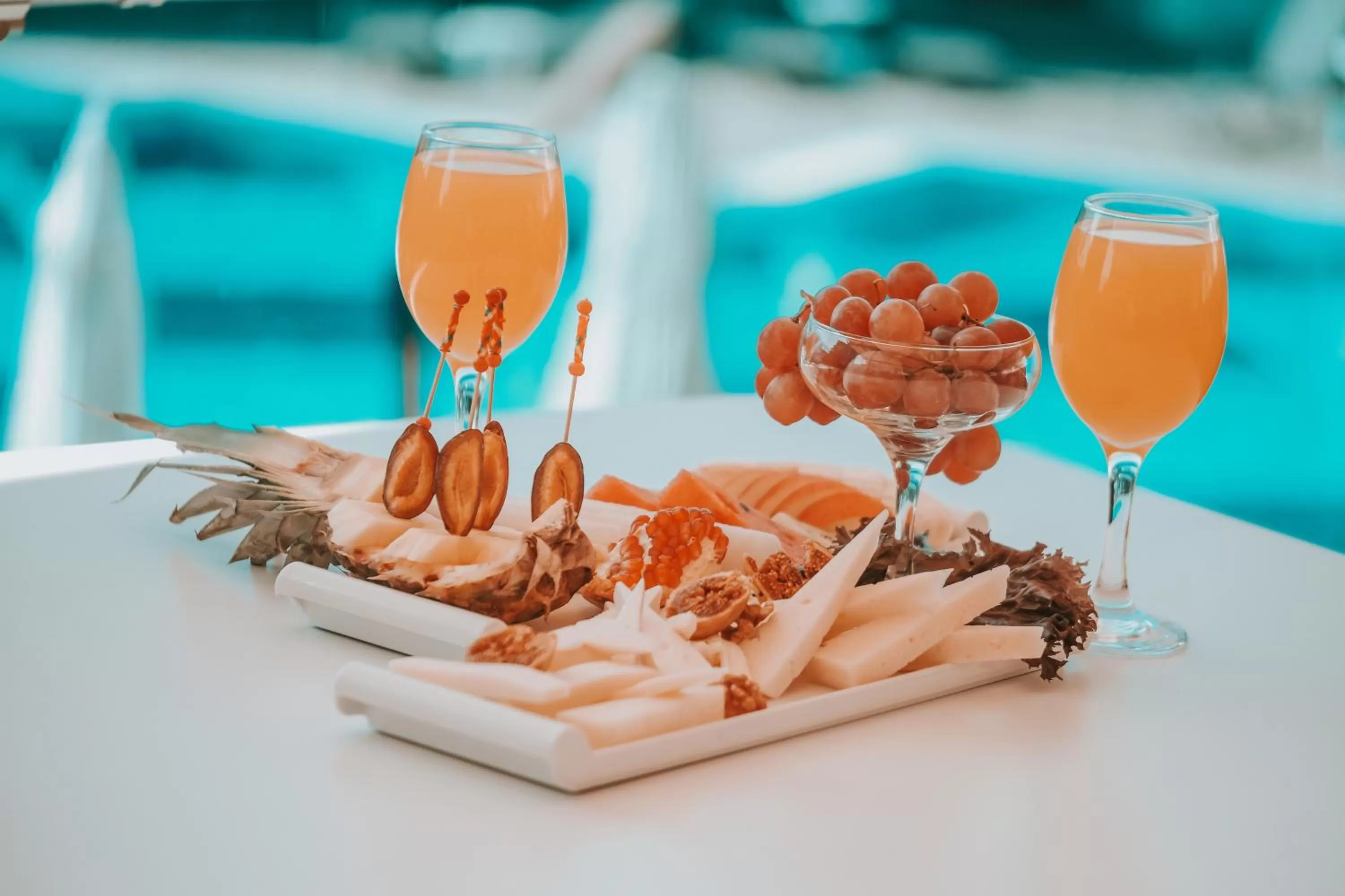 Food and drinks in Sunprime C-Lounge - Adult Only