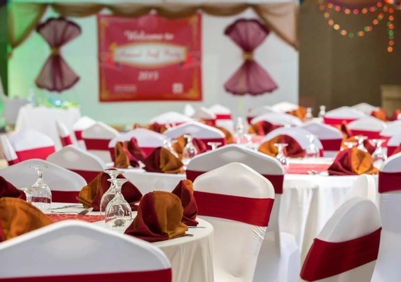 Banquet/Function facilities in Pearl Executive Hotel Apartments