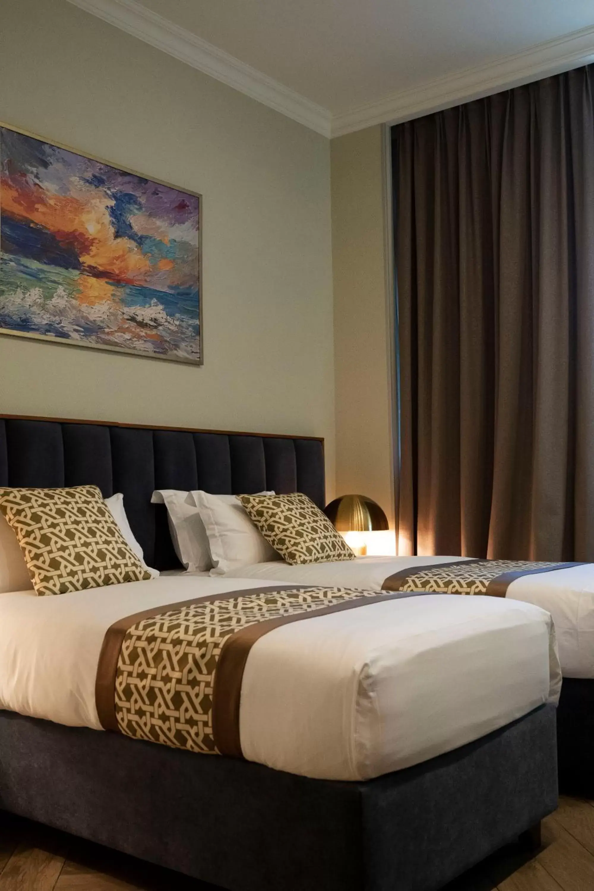 Superior Double or Twin Room in Grand Opera Hotel Superior Double or Twin Room in Grand Opera Hotel