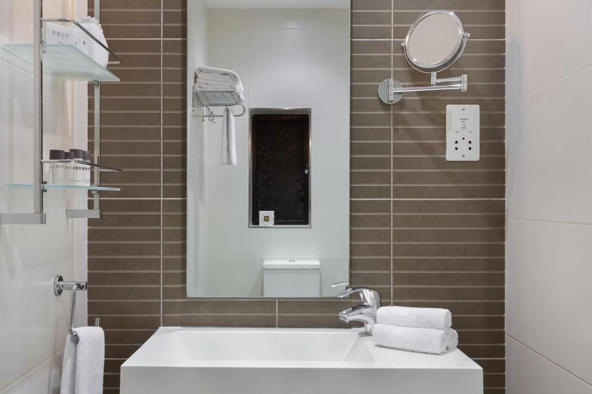 Toilet in Hotel Argento