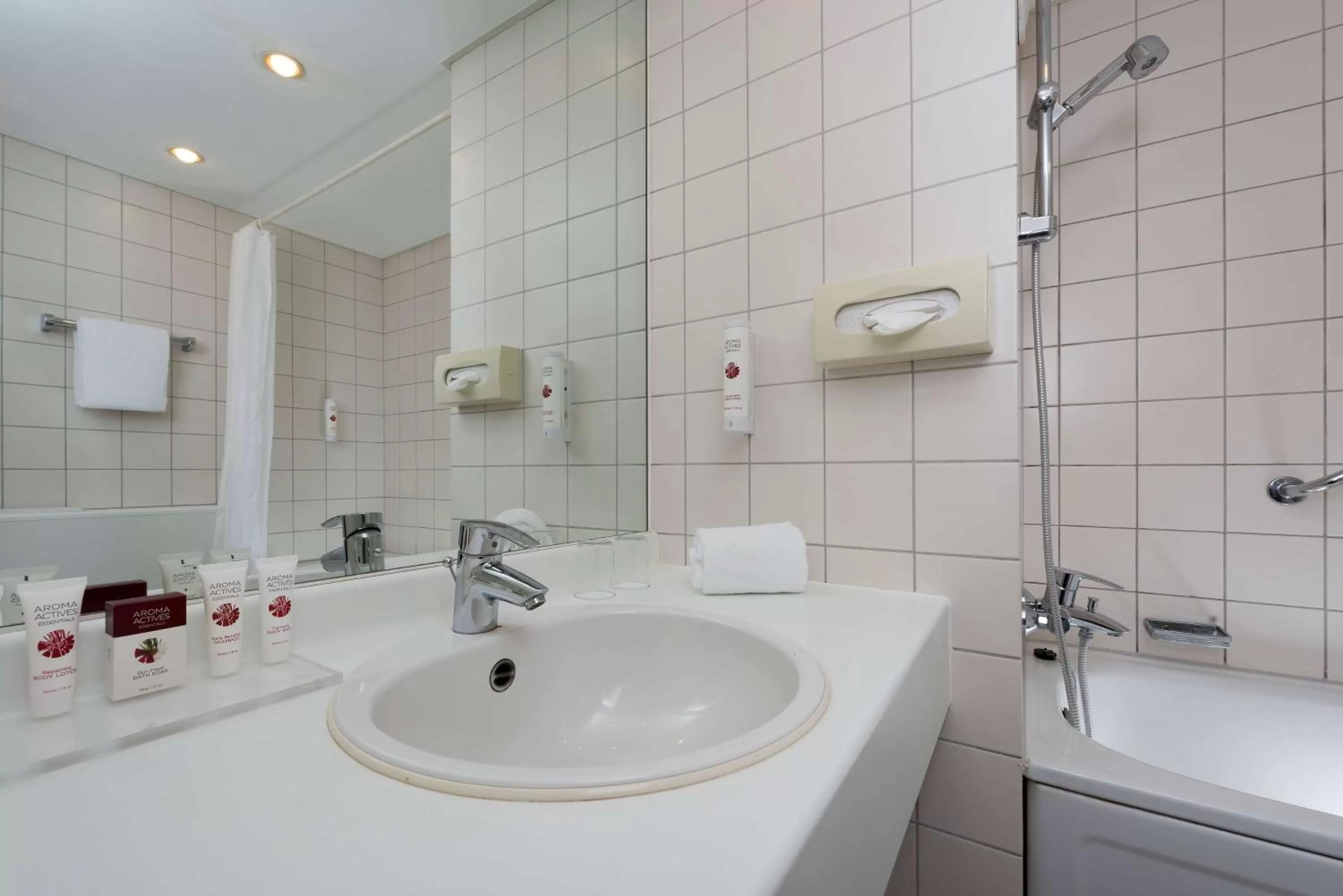 Bathroom in Ramada by Wyndham Flensburg City