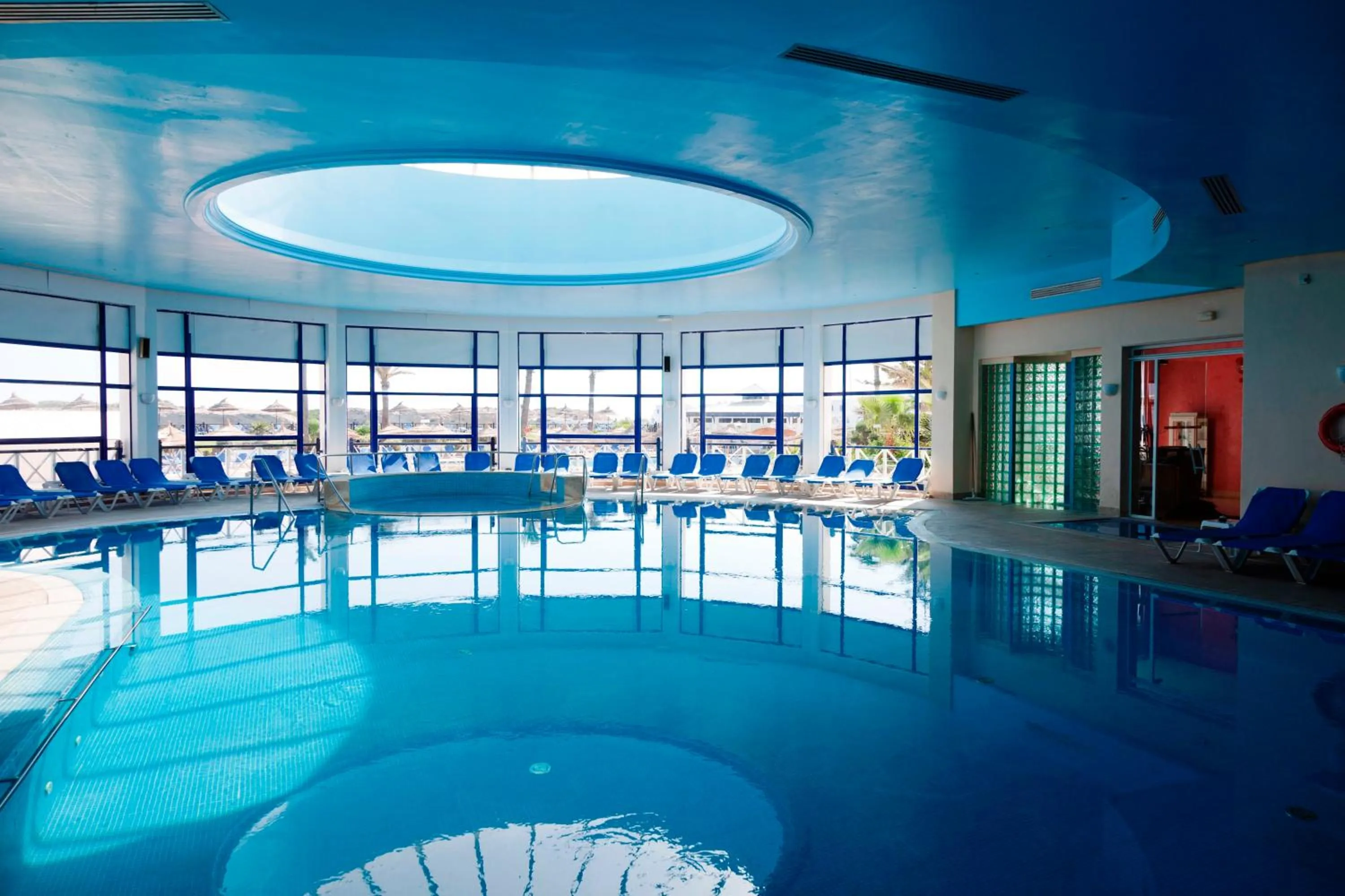 Swimming pool in Regency Hotel & Spa