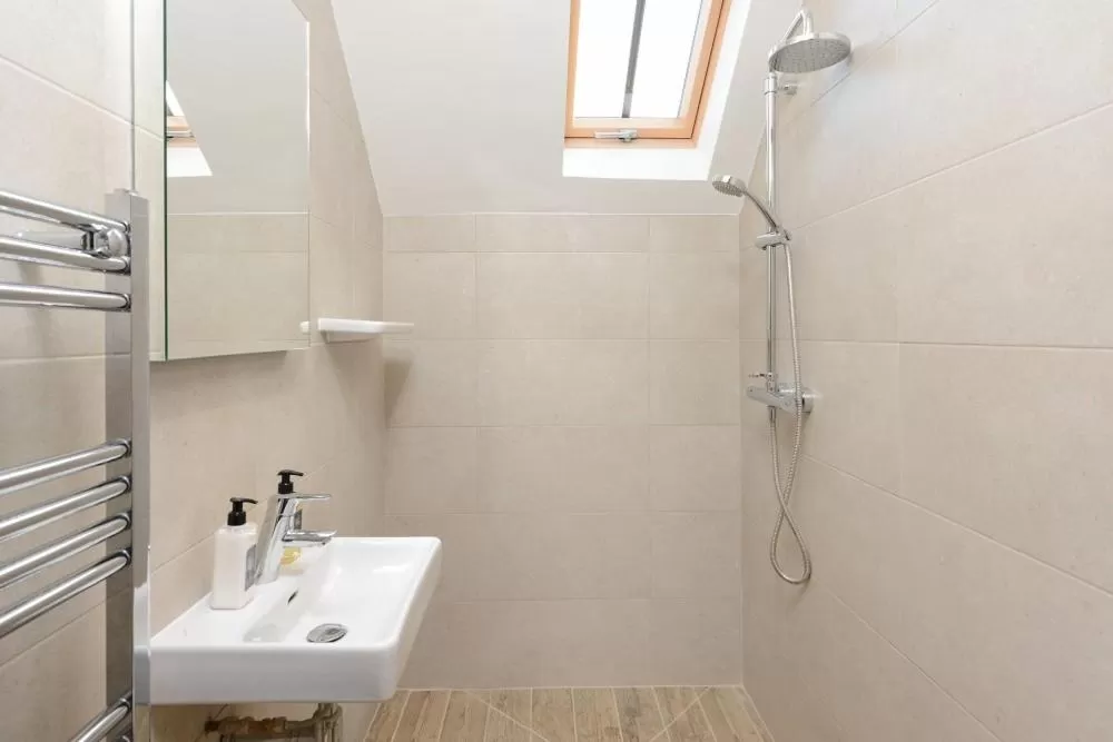 Bathroom in Bay Tree Broadstairs
